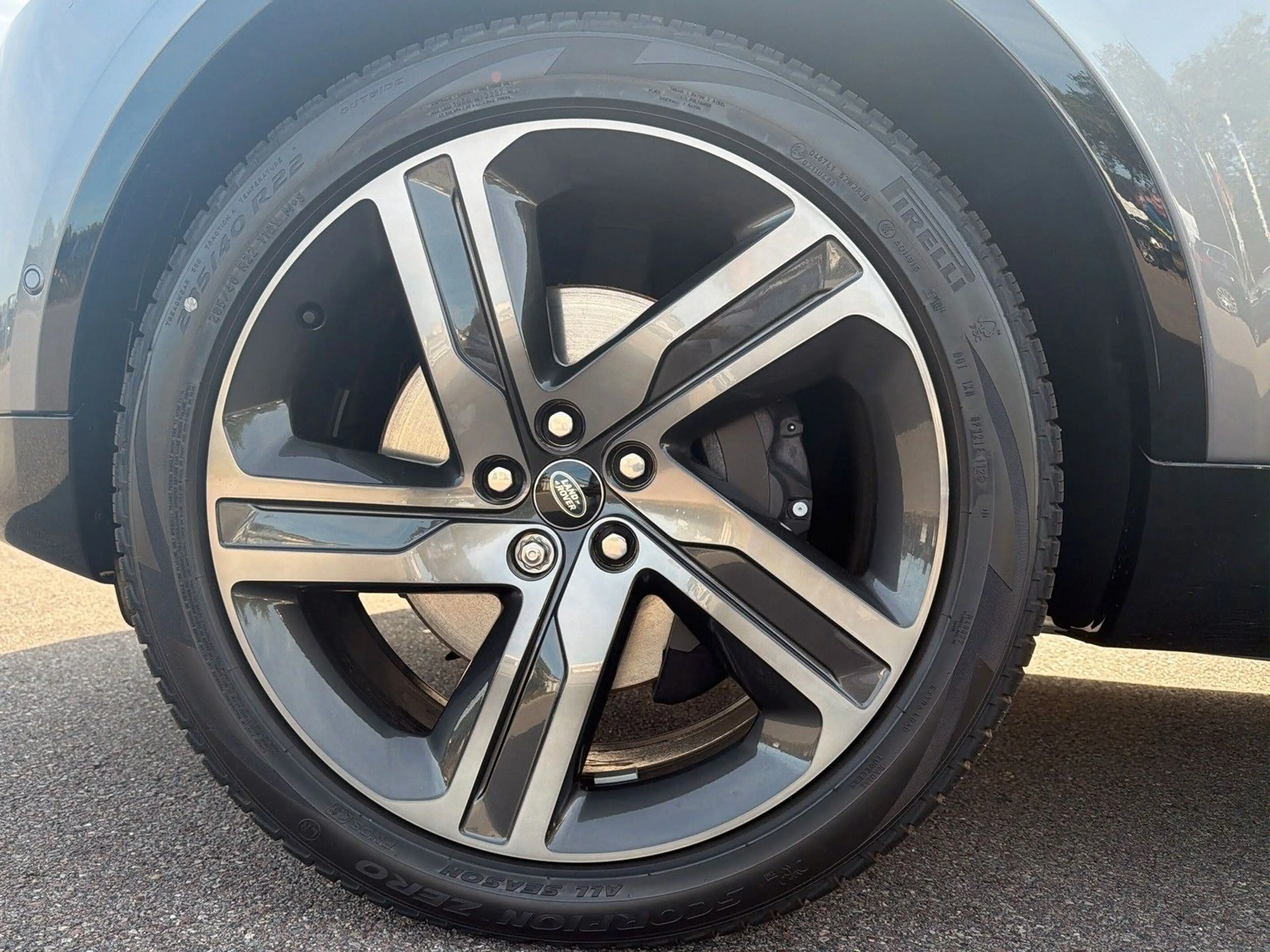 Land Rover Discovery D350 AWD DYNAMIC HSE 7-Sitzer AHK — photo 9