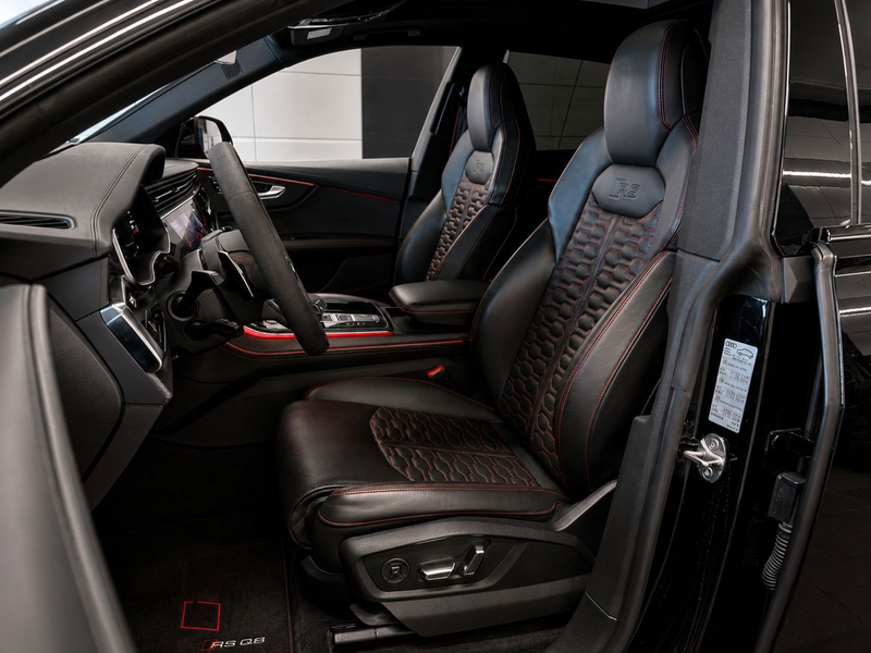 Audi RS Q8 quattro *B&O*HUD*LUFT*360°MASSAGE*PANO*VOLL — photo 12