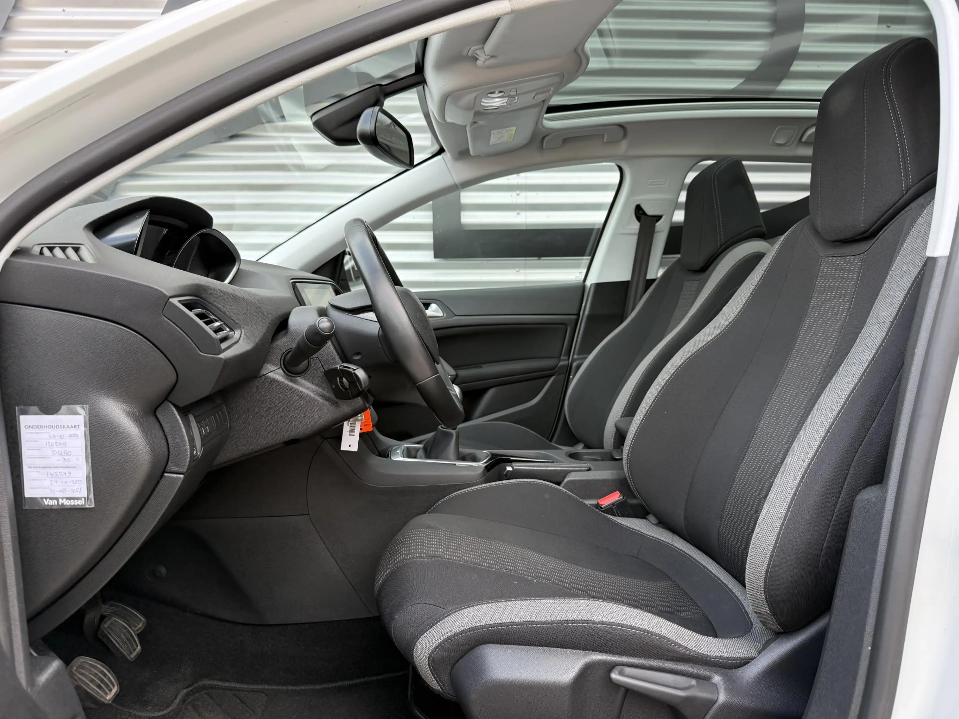 Peugeot 308 SW 1.2 PureTech Style 1e Eigenaar|Navi|Pano|PDC|Cl — photo 4