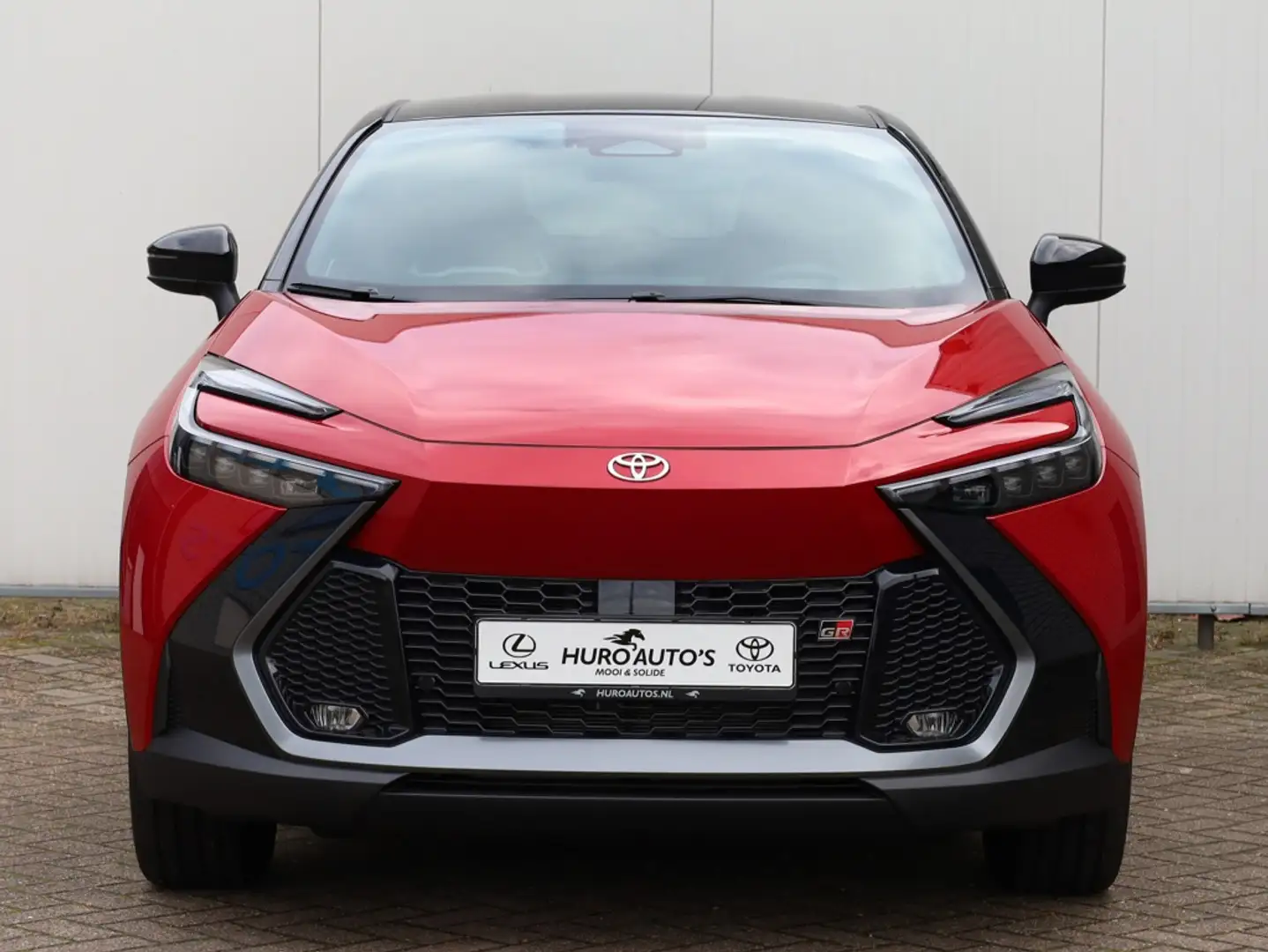 Toyota C-HR 2.0 PHEV 220 GR Sport | Leder | JBL | Memory Seat Rood - 2