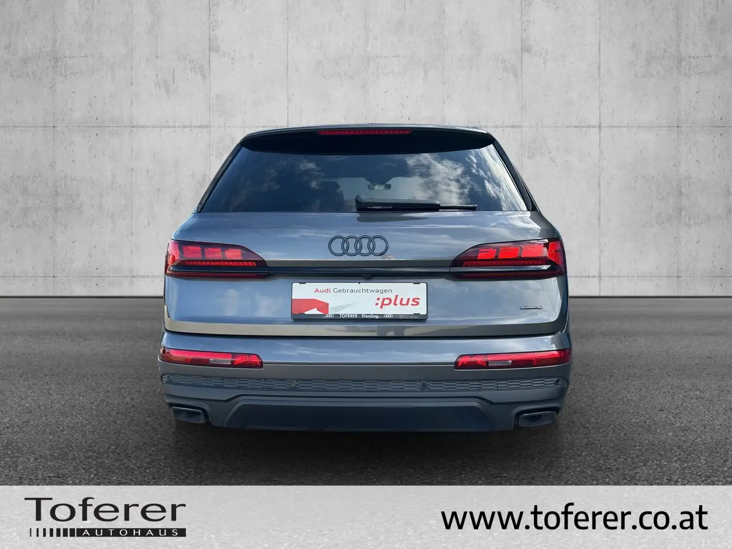 Audi Q7 55 TFSI e quattro 290 kW Grijs - 2