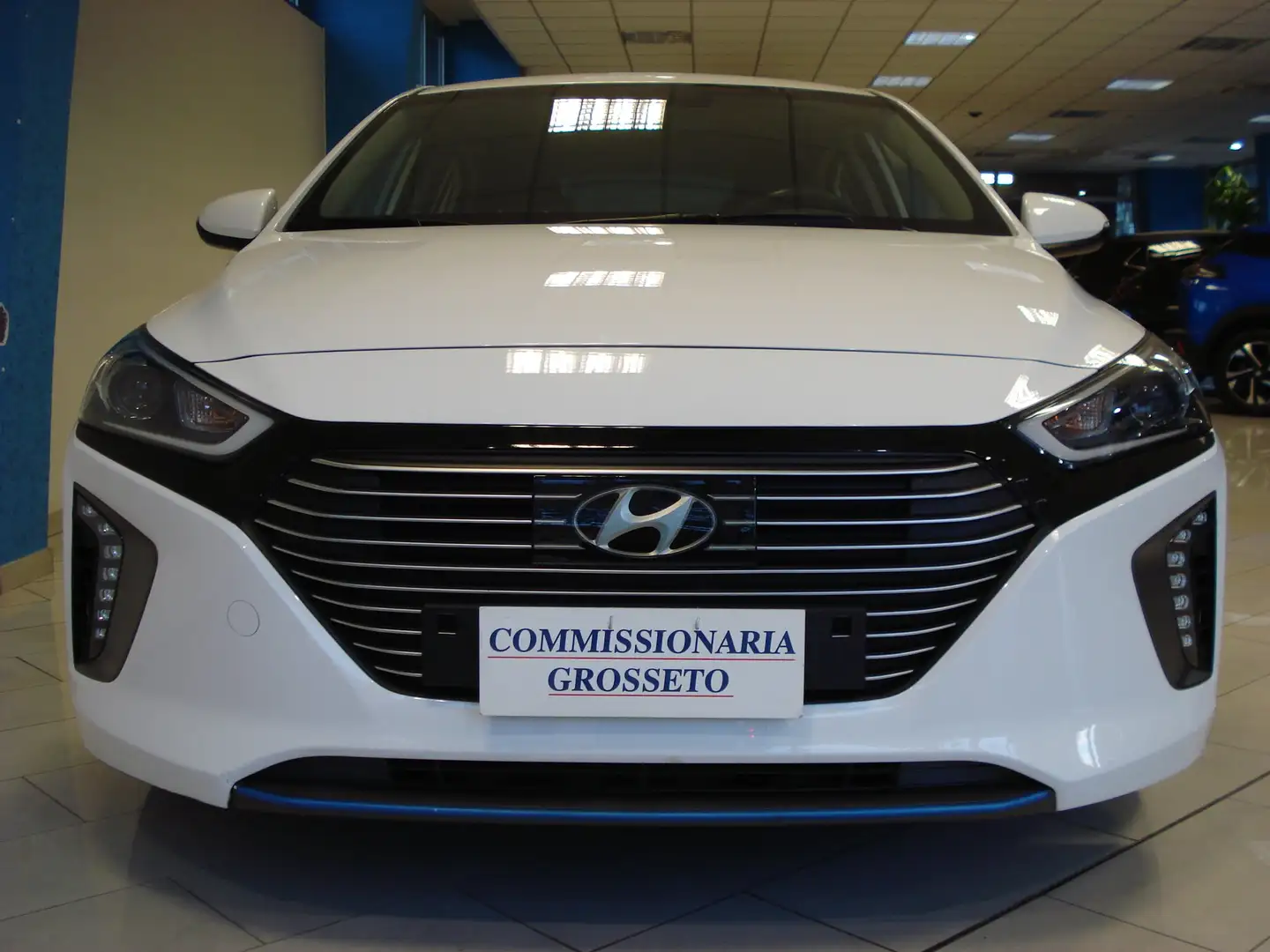 Hyundai IONIQ Ioniq 1.6 hybrid White - 1