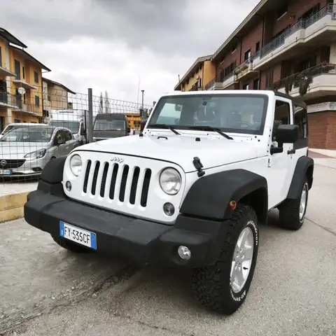 Jeep Wrangler 2.8 crd Sport 200cv E5