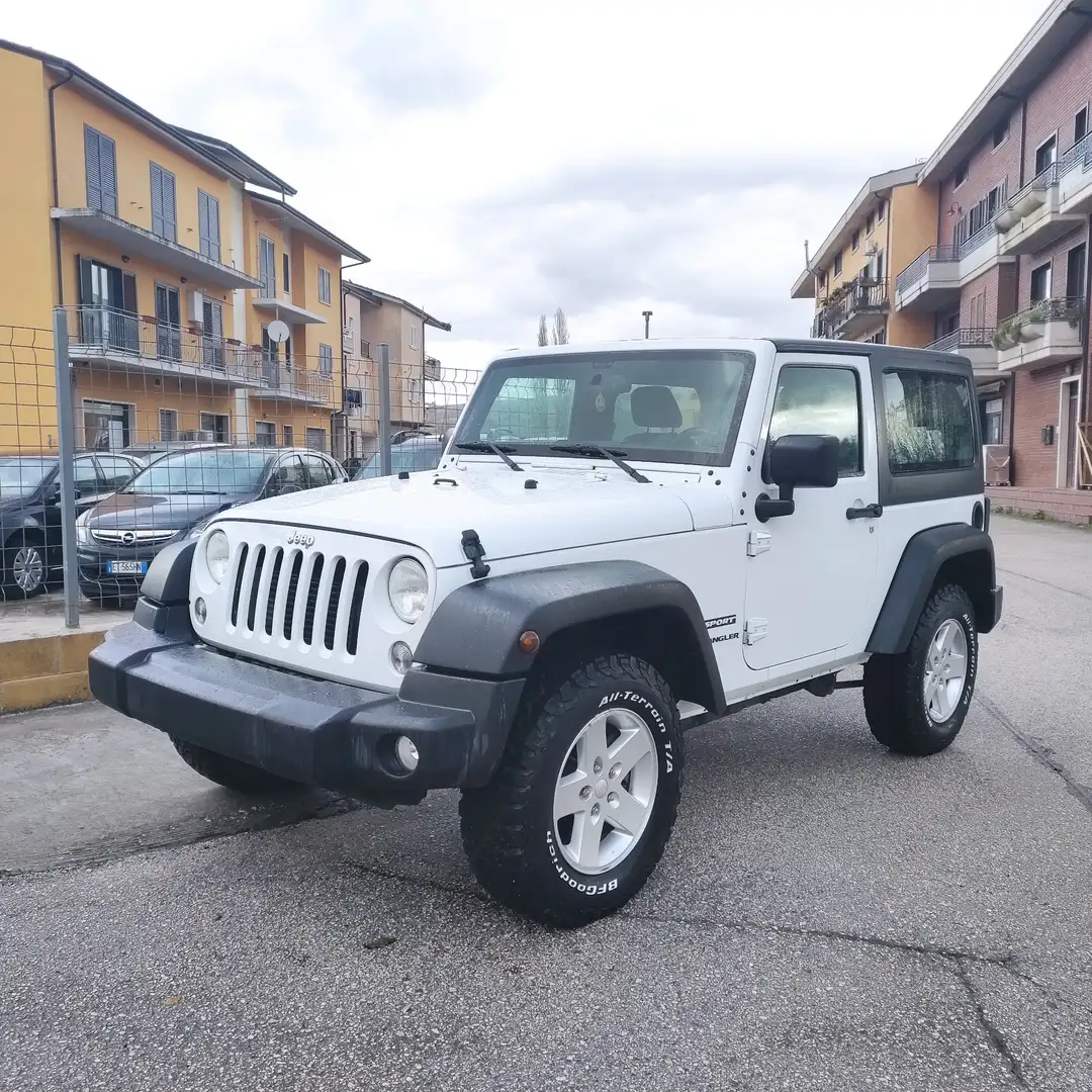 Jeep Wrangler 2.8 crd Sport Bianco - 2