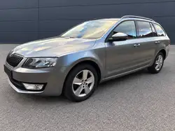 Skoda Octavia Octavia Combi 1.2 TSI Ambition - fotografija vozila