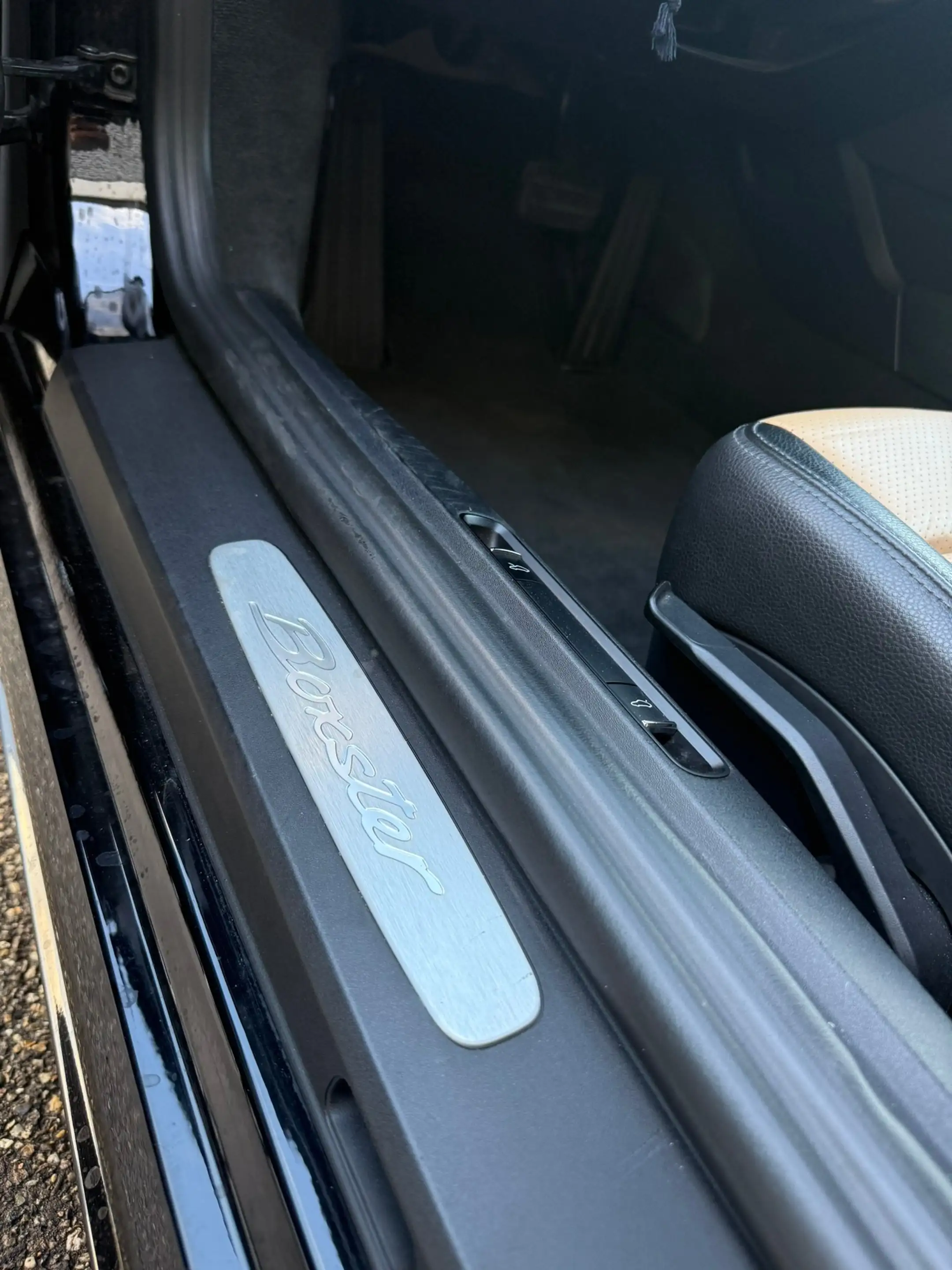 Porsche Boxster 718 — photo 12