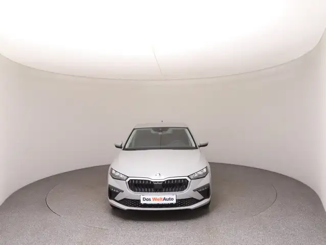 Skoda Scala view 3