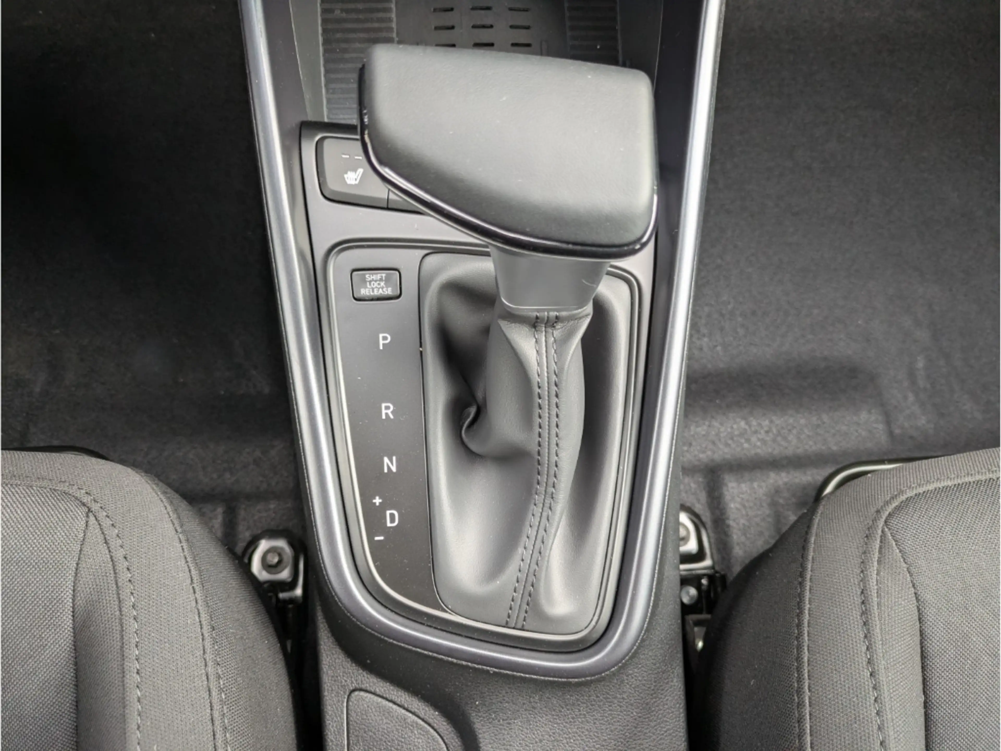 Hyundai BAYON FL (MY26) TREND 1.0 T-GDI 7-DCT Navi Digitales Coc — photo 13