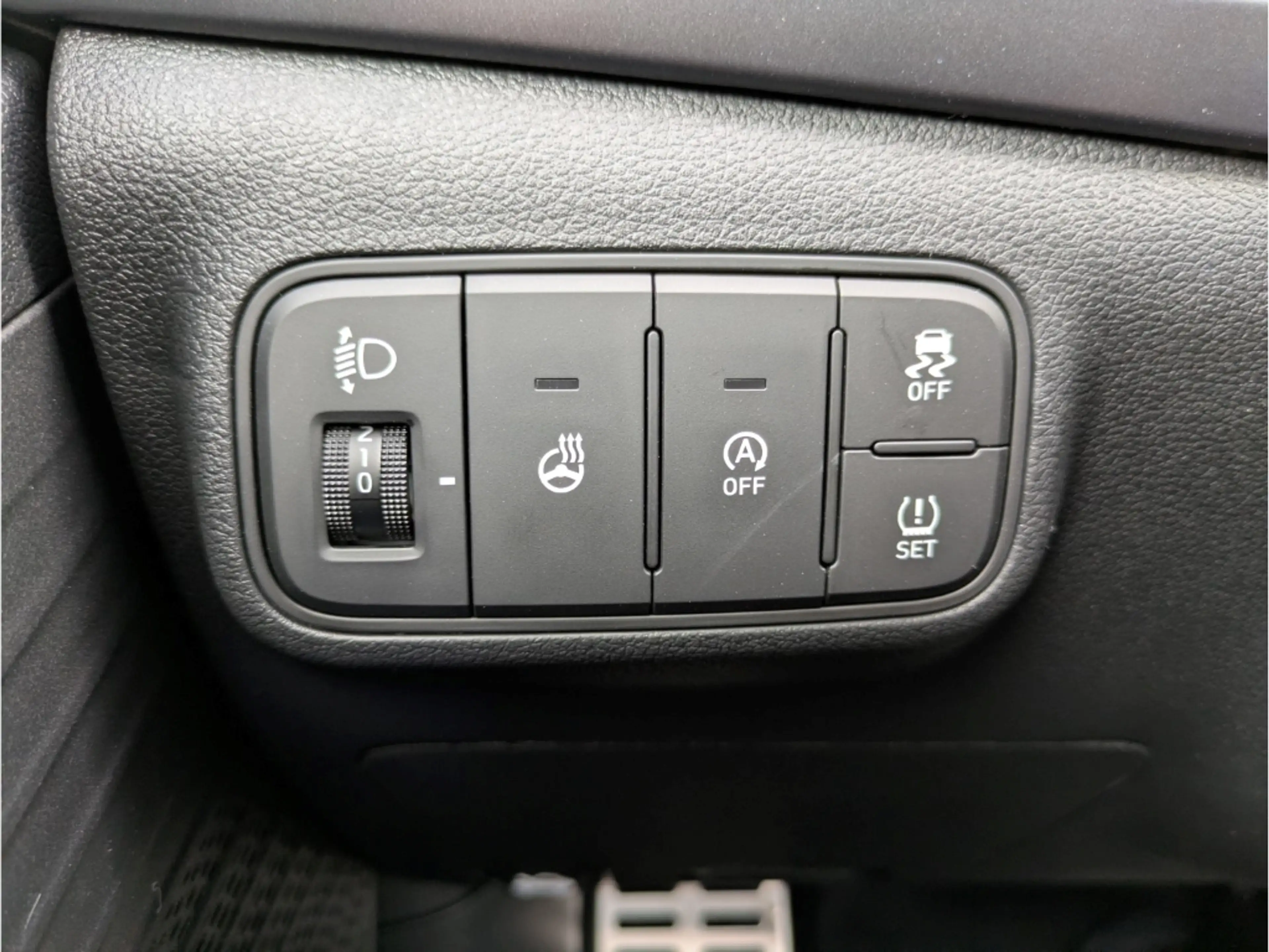 Hyundai BAYON FL (MY26) TREND 1.0 T-GDI 7-DCT Navi Digitales Coc — photo 14