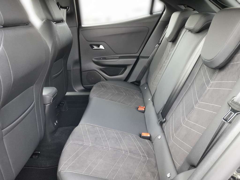 Opel Mokka E