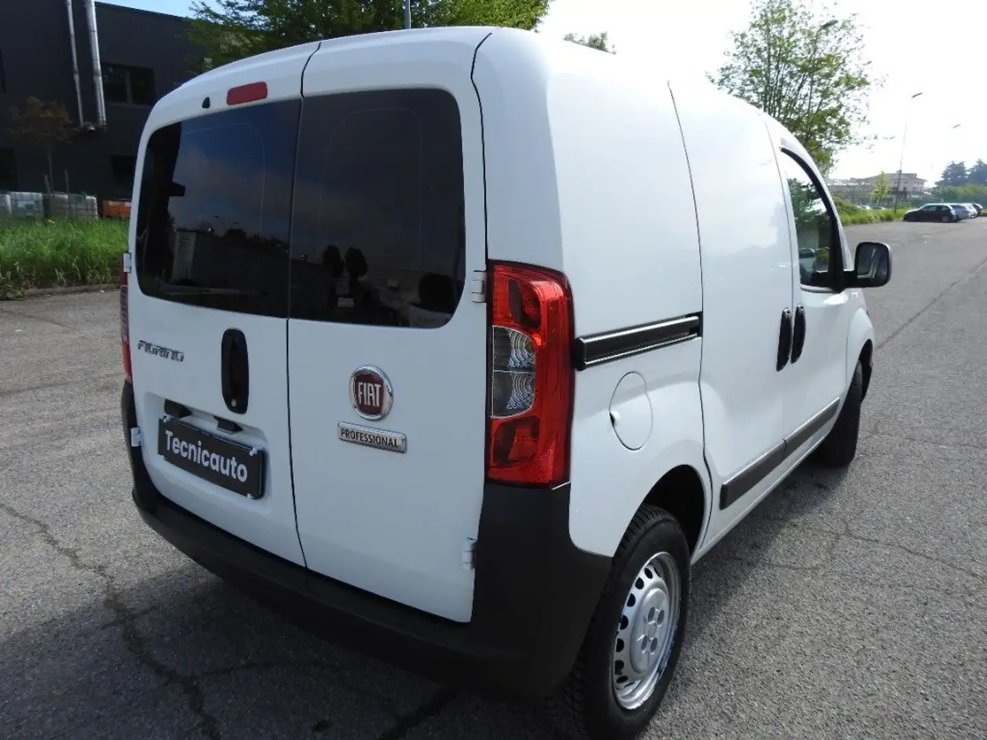 Fiat Fiorino 1.3 MJT 80CV Cargo VAN SX N1 *NEOPATENTATO* Wit - 2
