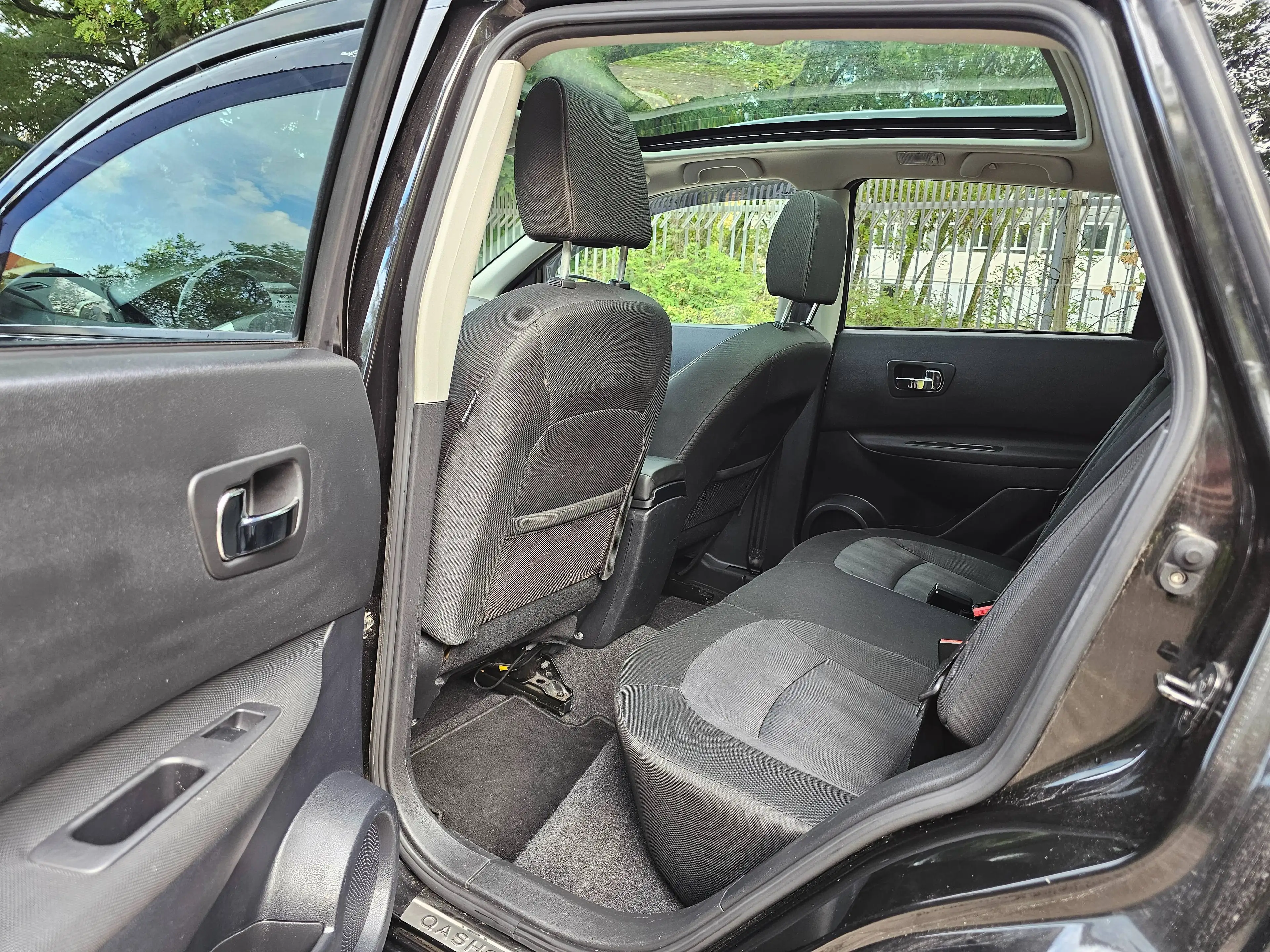 Nissan Qashqai Visia Automatik Panorama Cam Navi — photo 14