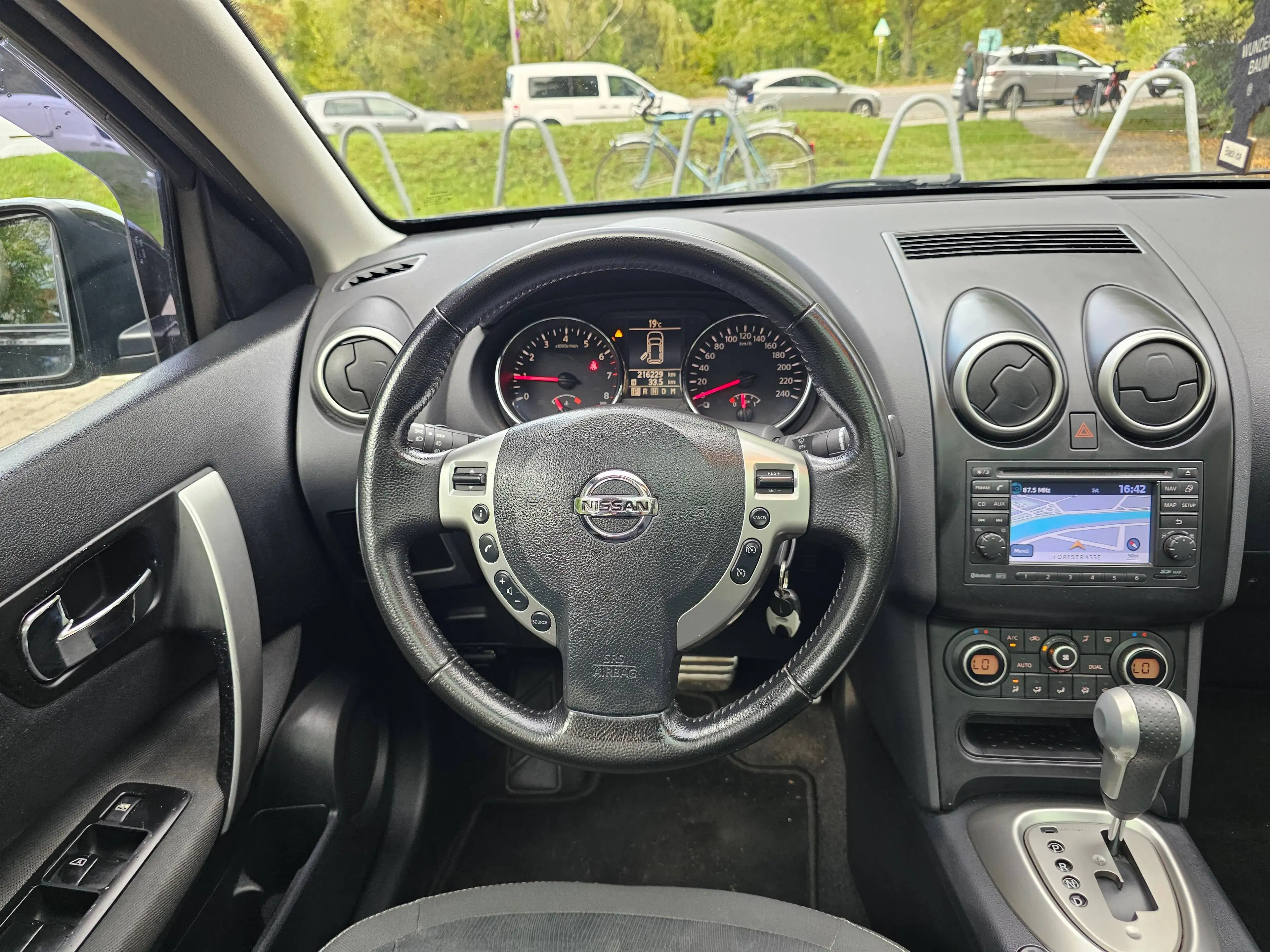 Nissan Qashqai Visia Automatik Panorama Cam Navi — photo 15