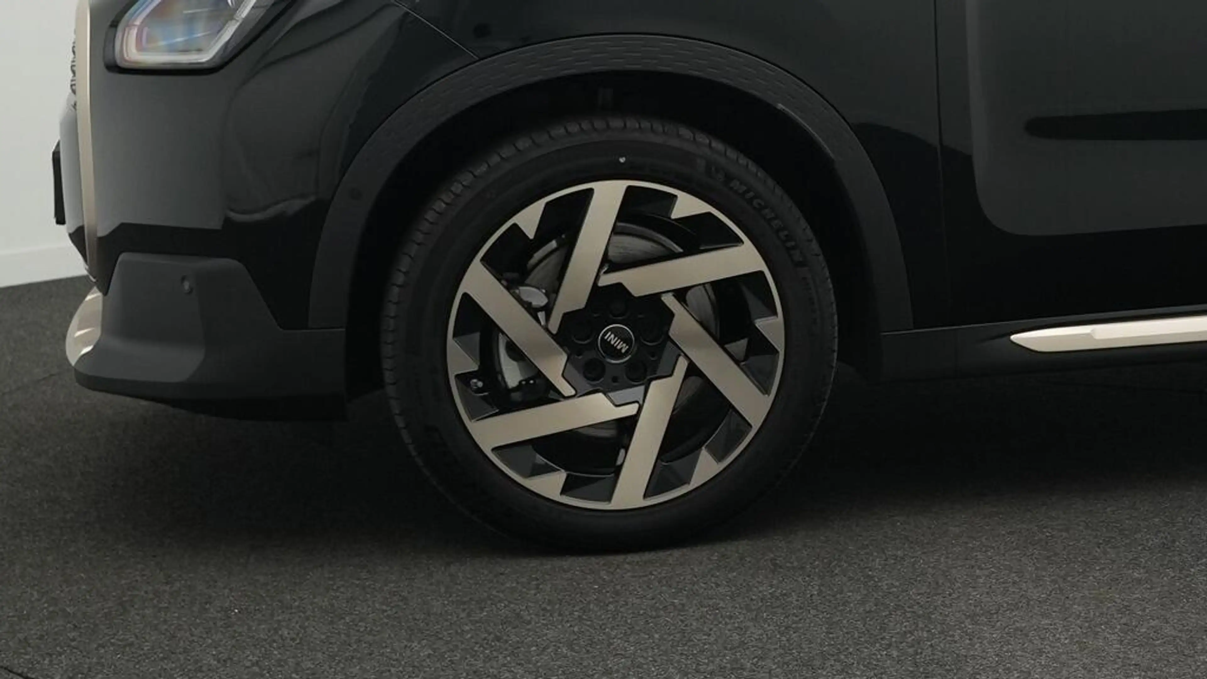 MINI Countryman C Favoured Trim — photo 11