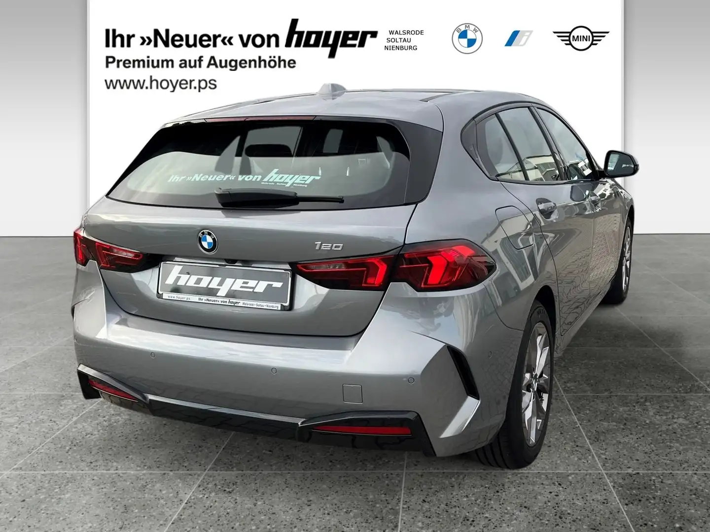BMW 120 Hatch DAB LED RFK Komfortzg. Parkassistent Grau - 2