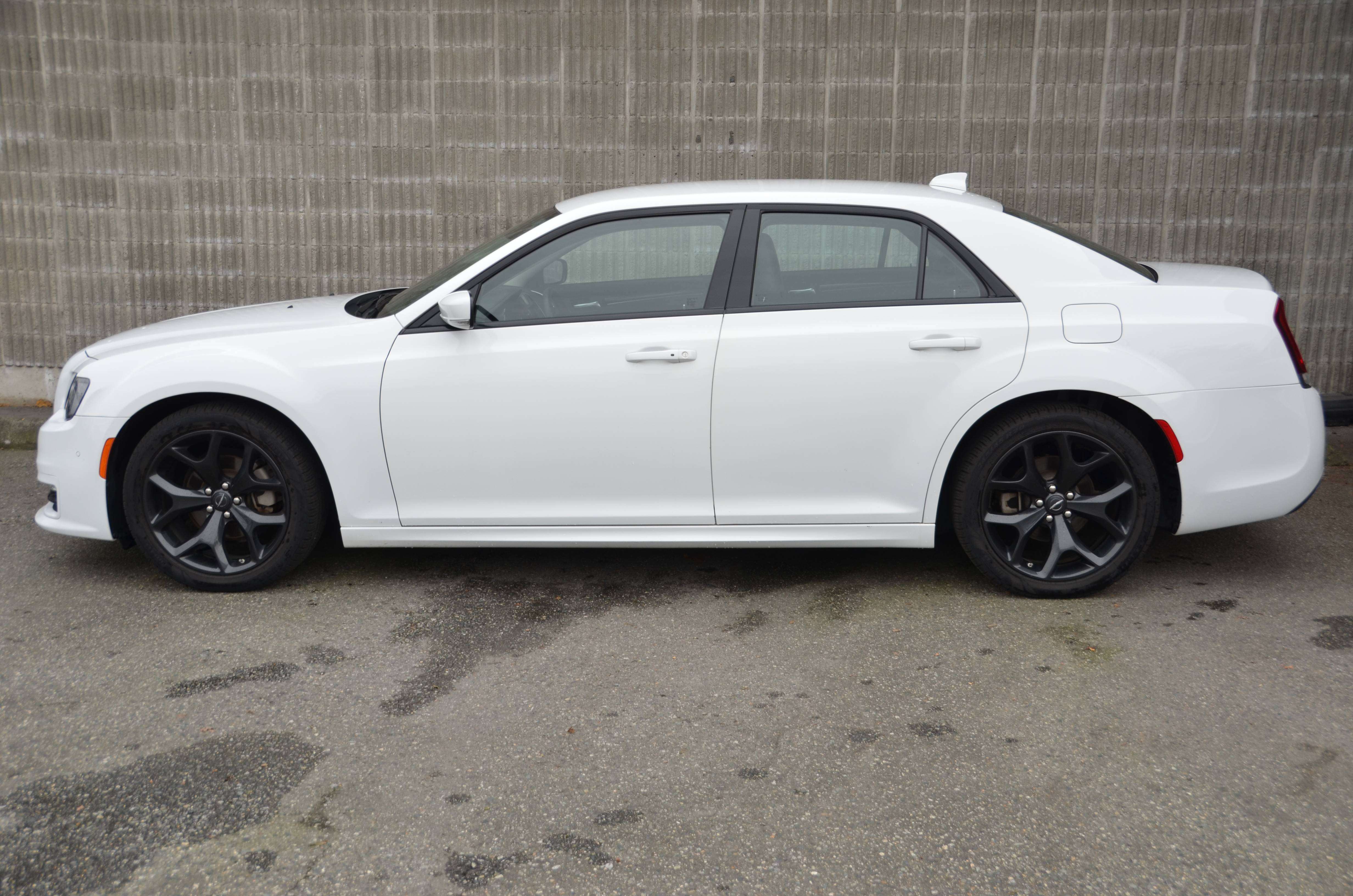 2022 Chrysler 300