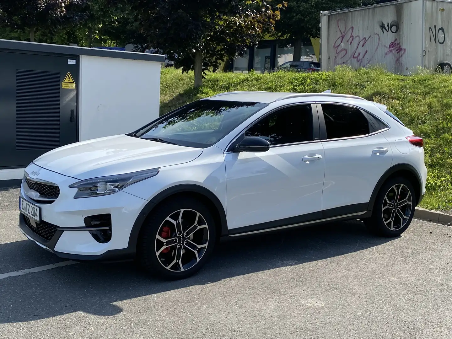 Kia XCeed Black Xdition Vollaustattung Top gepflegt Weiß - 2
