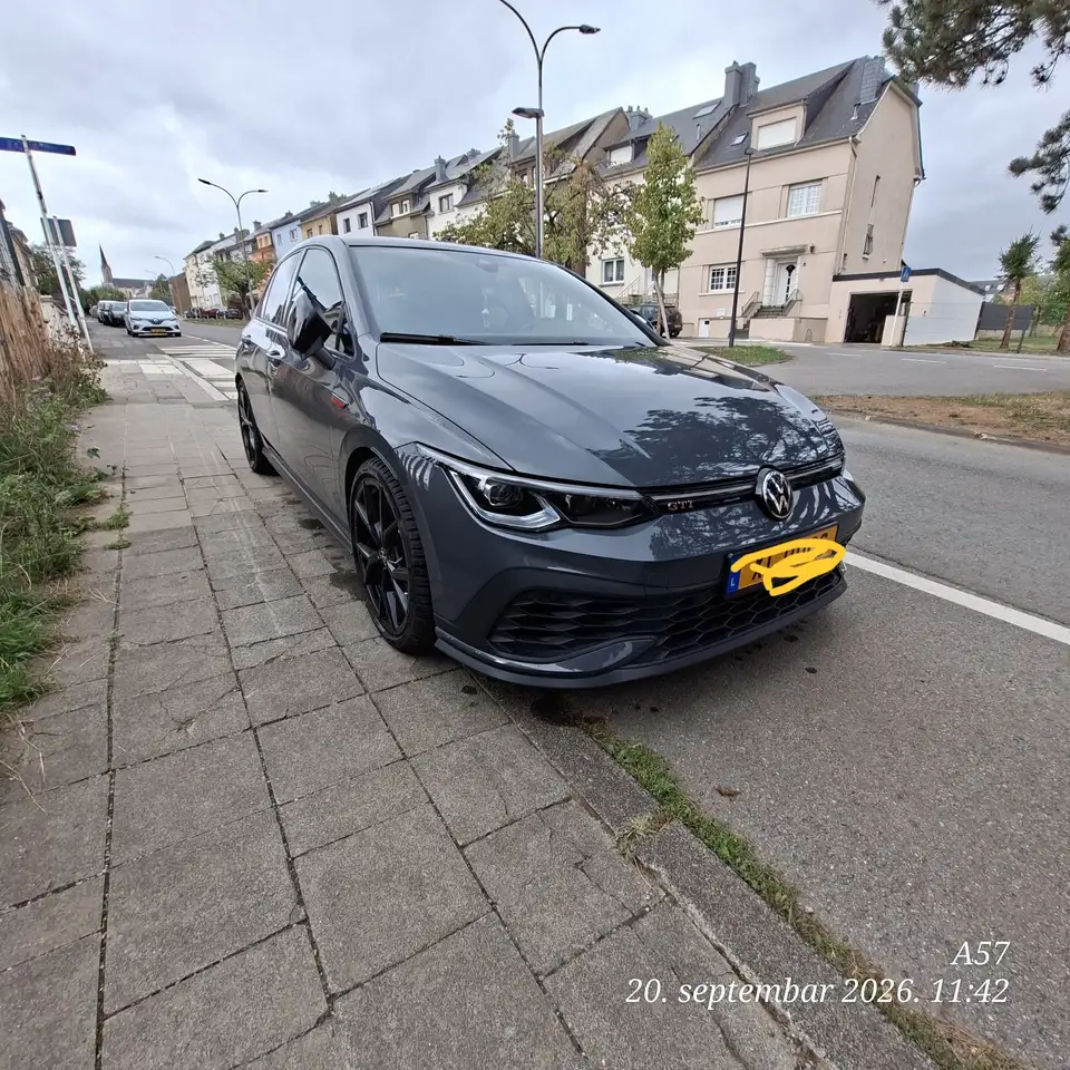 Volkswagen Golf GTI