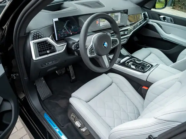 BMW X5 X5 view 11