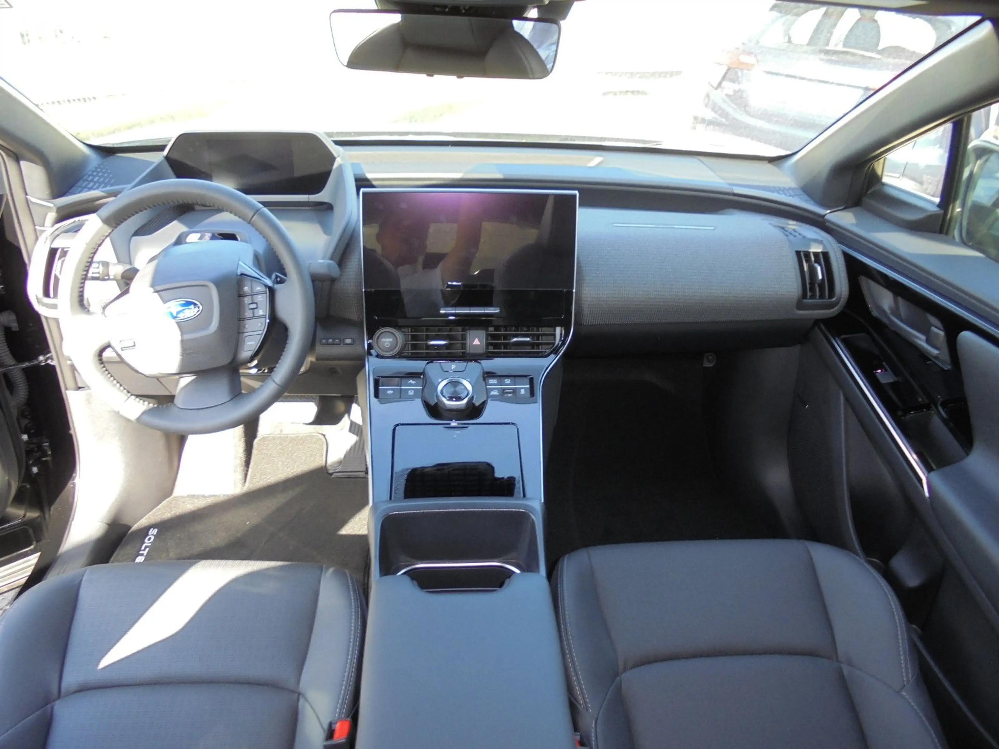 Subaru Solterra Platinum plus — photo 6
