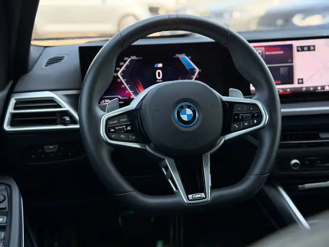 BMW M view 8