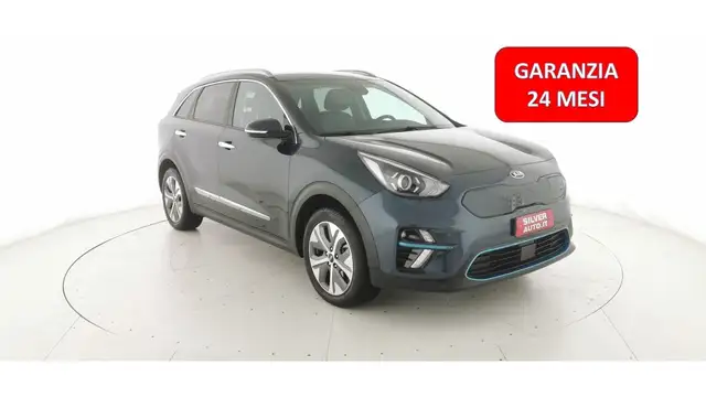 Kia e-Niro 64 kWh Style      460 km autonomia