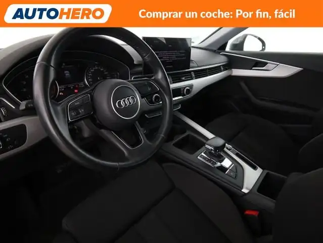 Audi A4 view 12