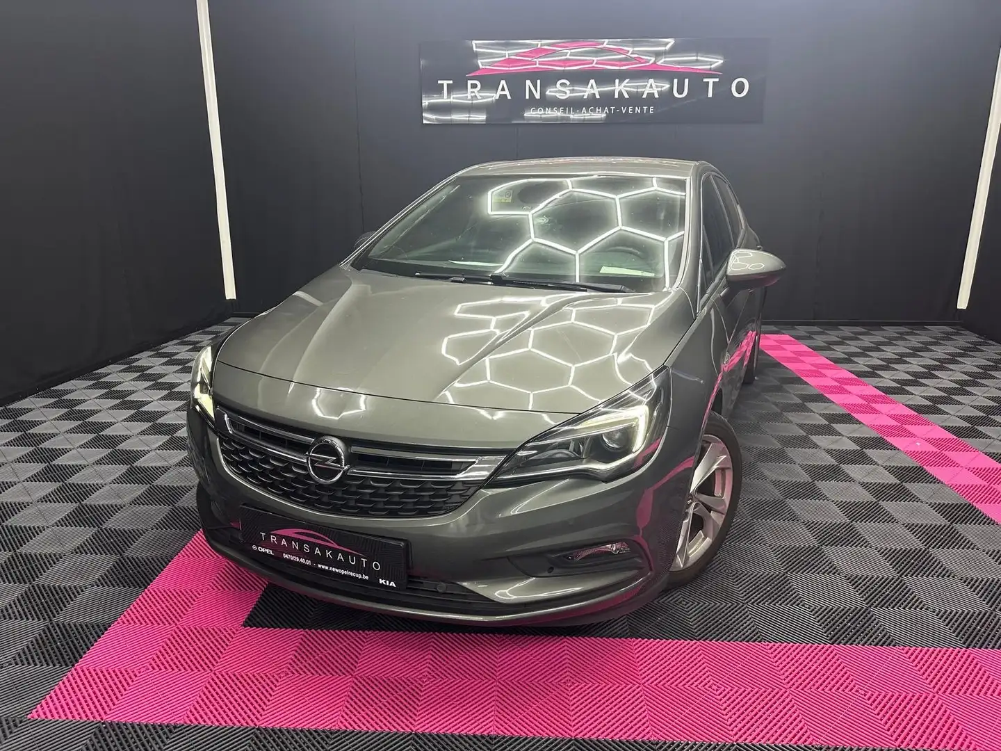 Opel Astra Astra 1.6 CDTi GARANTIE 1 AN Grijs - 1