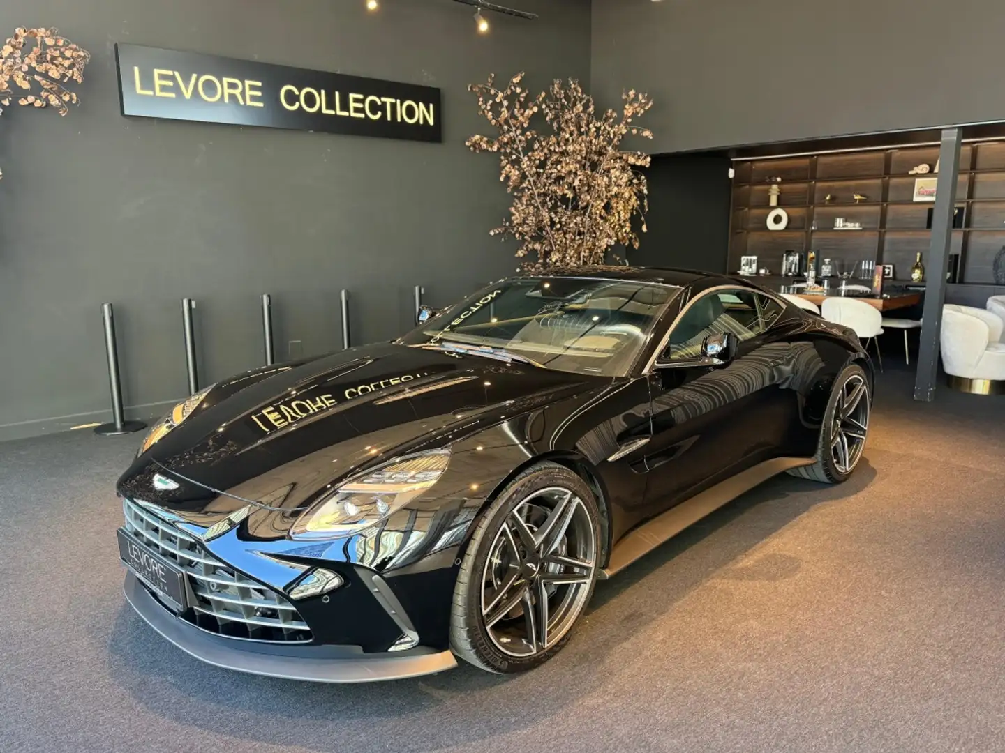 Aston Martin Vantage Deportivo Automático de 2 Puertas Zwart - 1