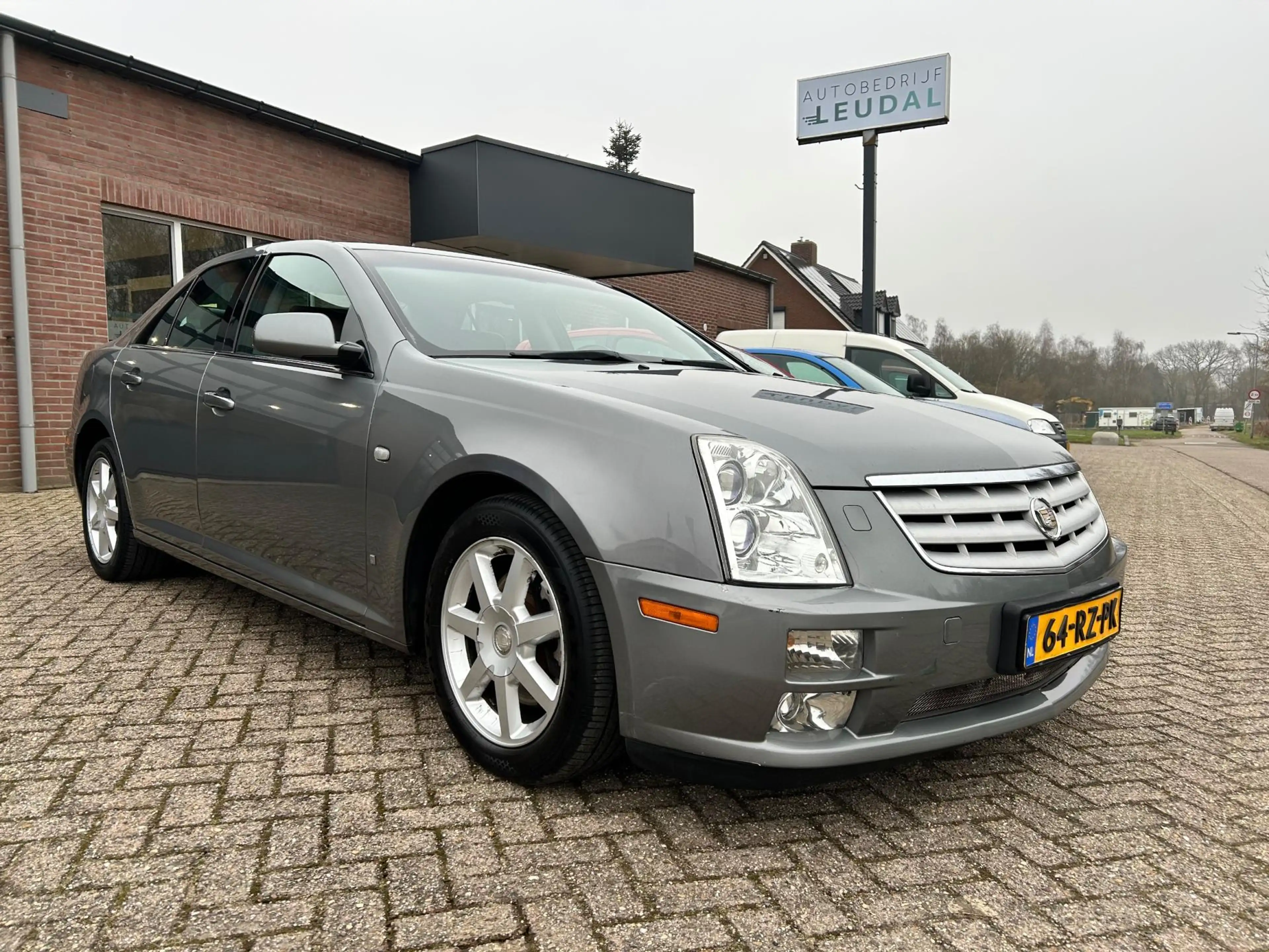 Cadillac STS 3.6 V6 Elegance // 159.000 km NAP !! — photo 3