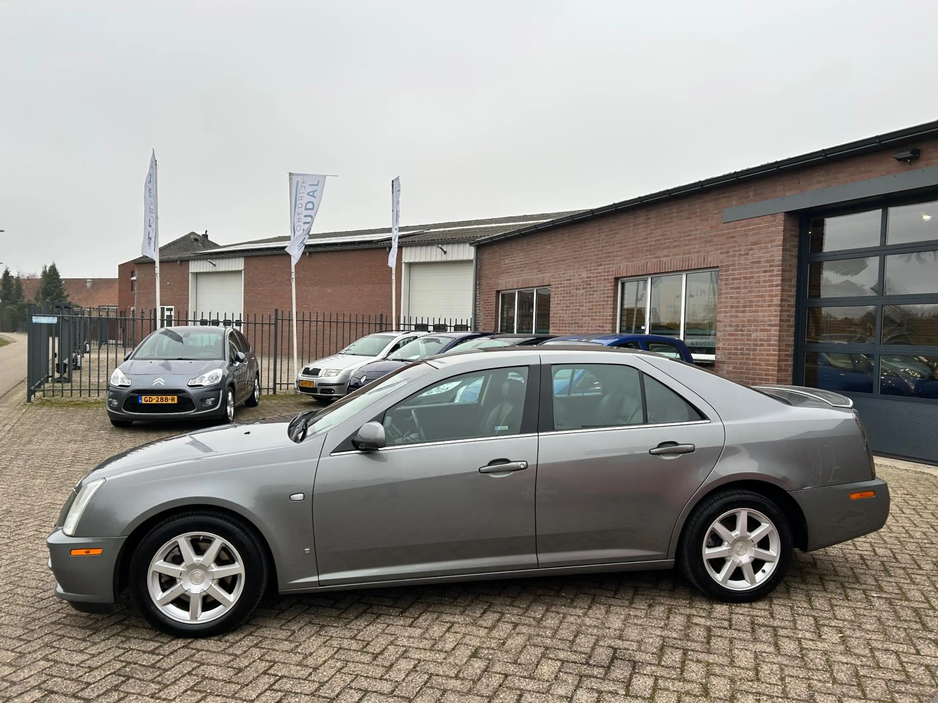 Cadillac STS 3.6 V6 Elegance // 159.000 km NAP !! — photo 8