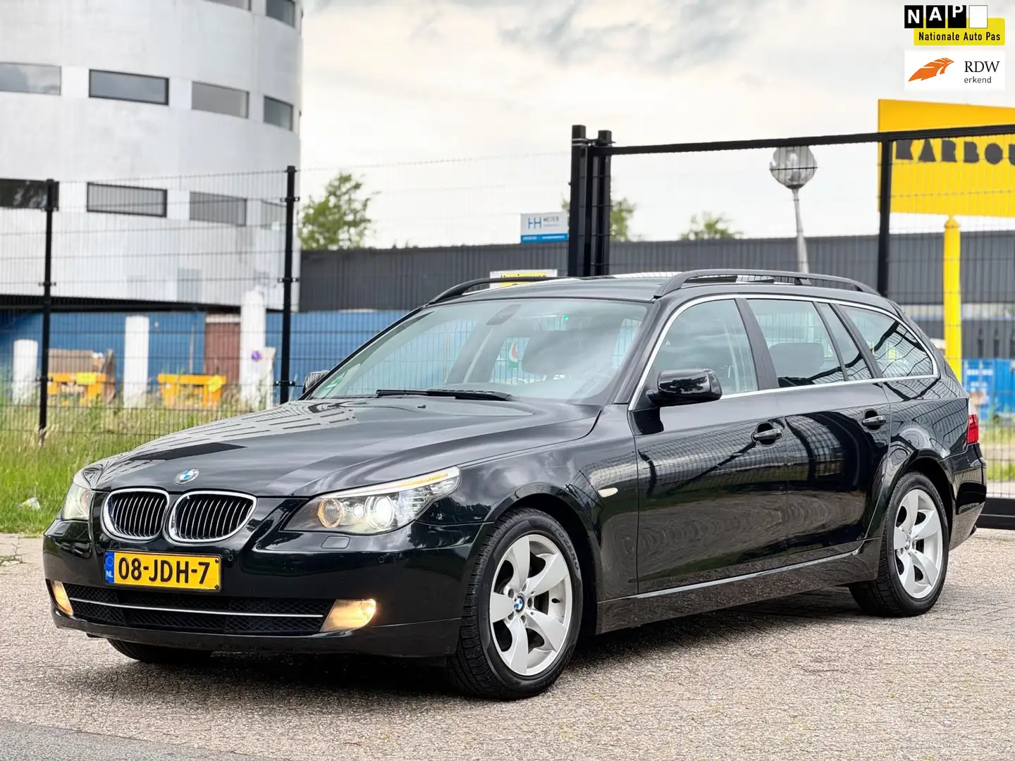BMW 525 5-serie Touring 525d/AUTOMAAT/PANO/LEDER/TOPONDERH Schwarz - 1
