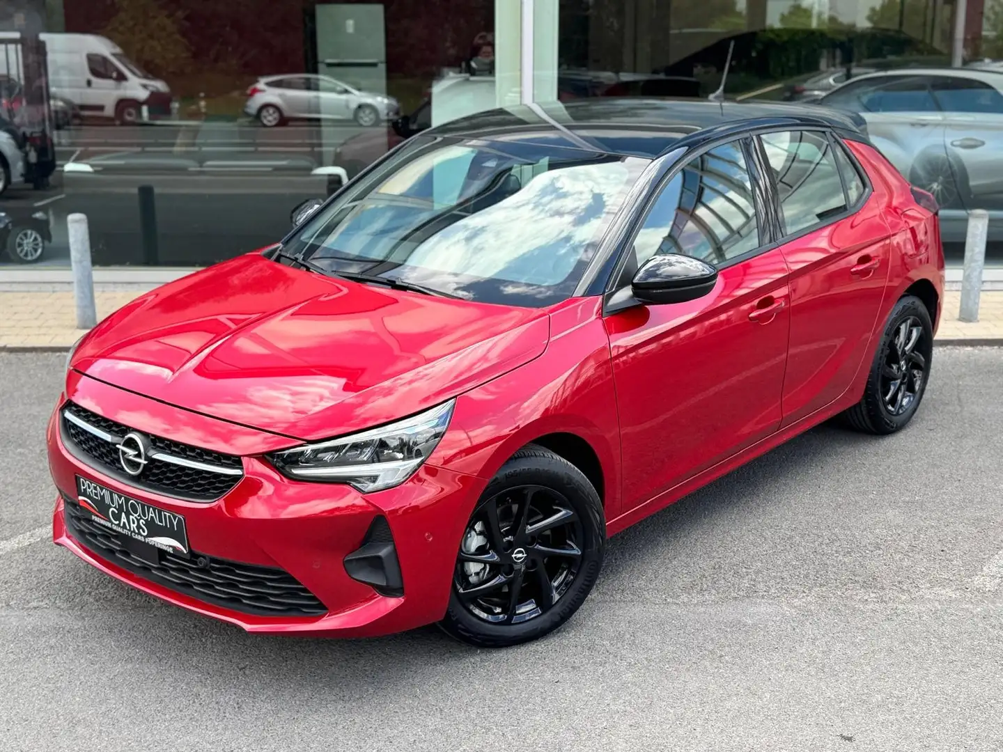 Opel Corsa 1.2 Turbo / AUTOMAAT / GS-LINE / CAM / CARPLAY / Red - 2