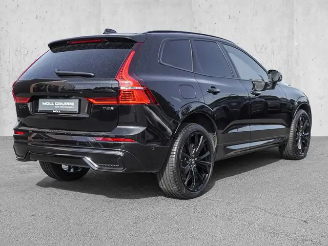 Volvo XC60 view 4