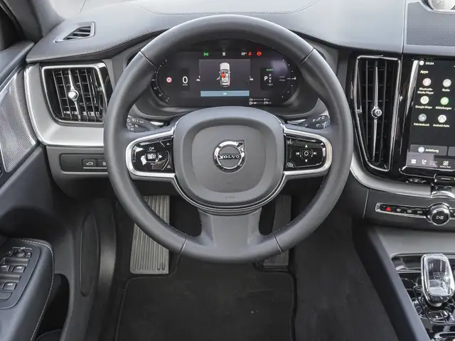 Volvo XC60 view 12