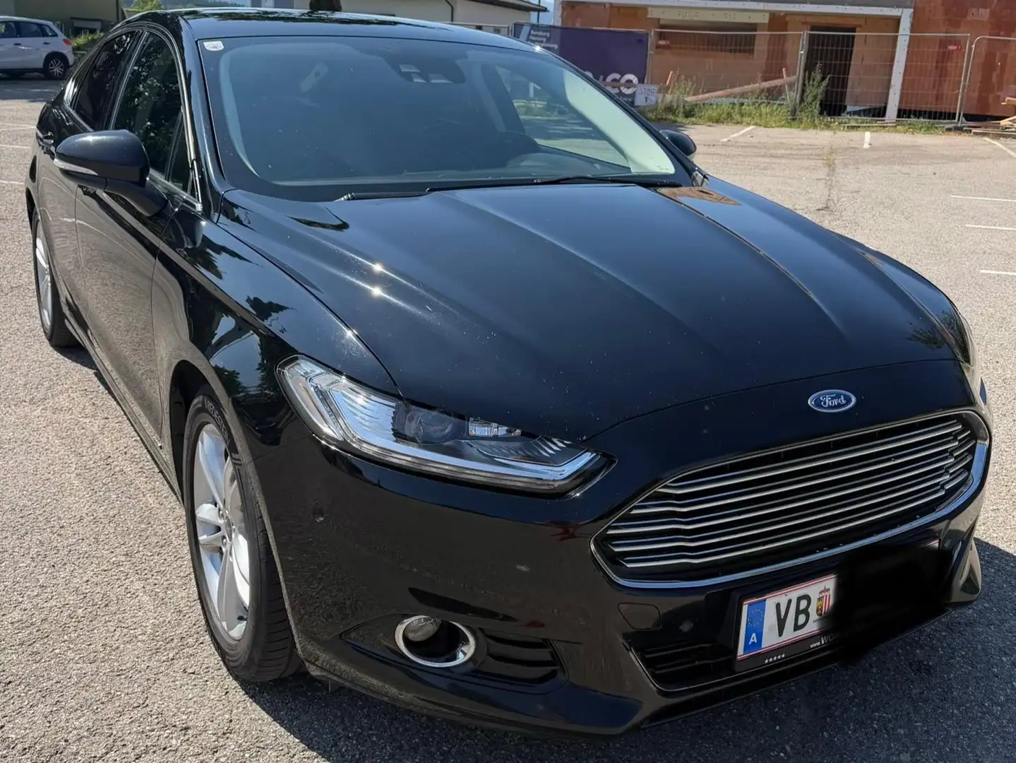 Ford Mondeo Mondeo Titanium 2,0 TDCi AWD Start/Stop Titanium Schwarz - 1