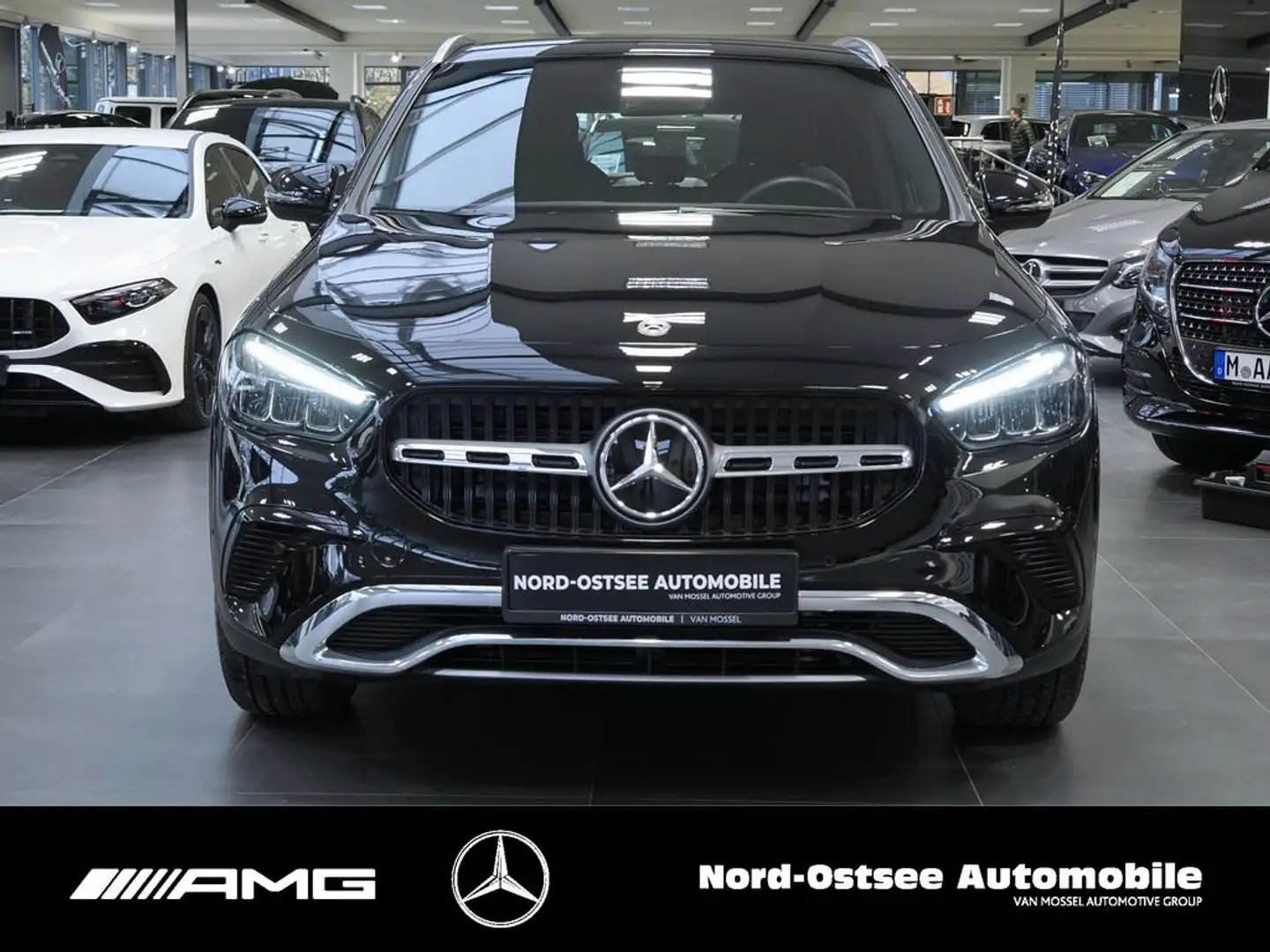 Mercedes-Benz GLA 200 d PROGRESSIVE AHK SHZ LED MBUX KLIMA Schwarz - 2