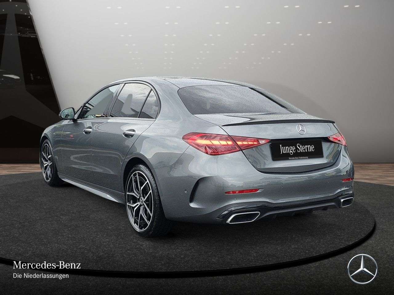 Mercedes-Benz C 180