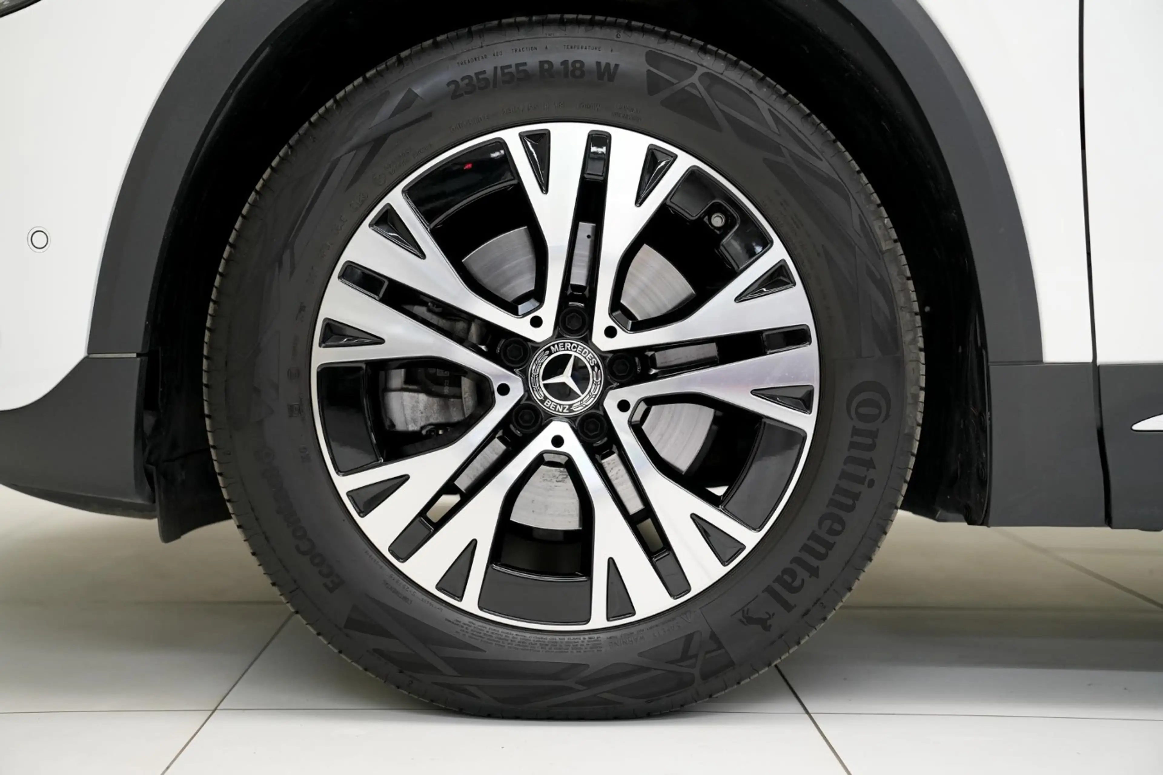 Mercedes-Benz GLA 200 d 4MATIC W-Paket KAM SpurH FLA el.Heck — photo 7