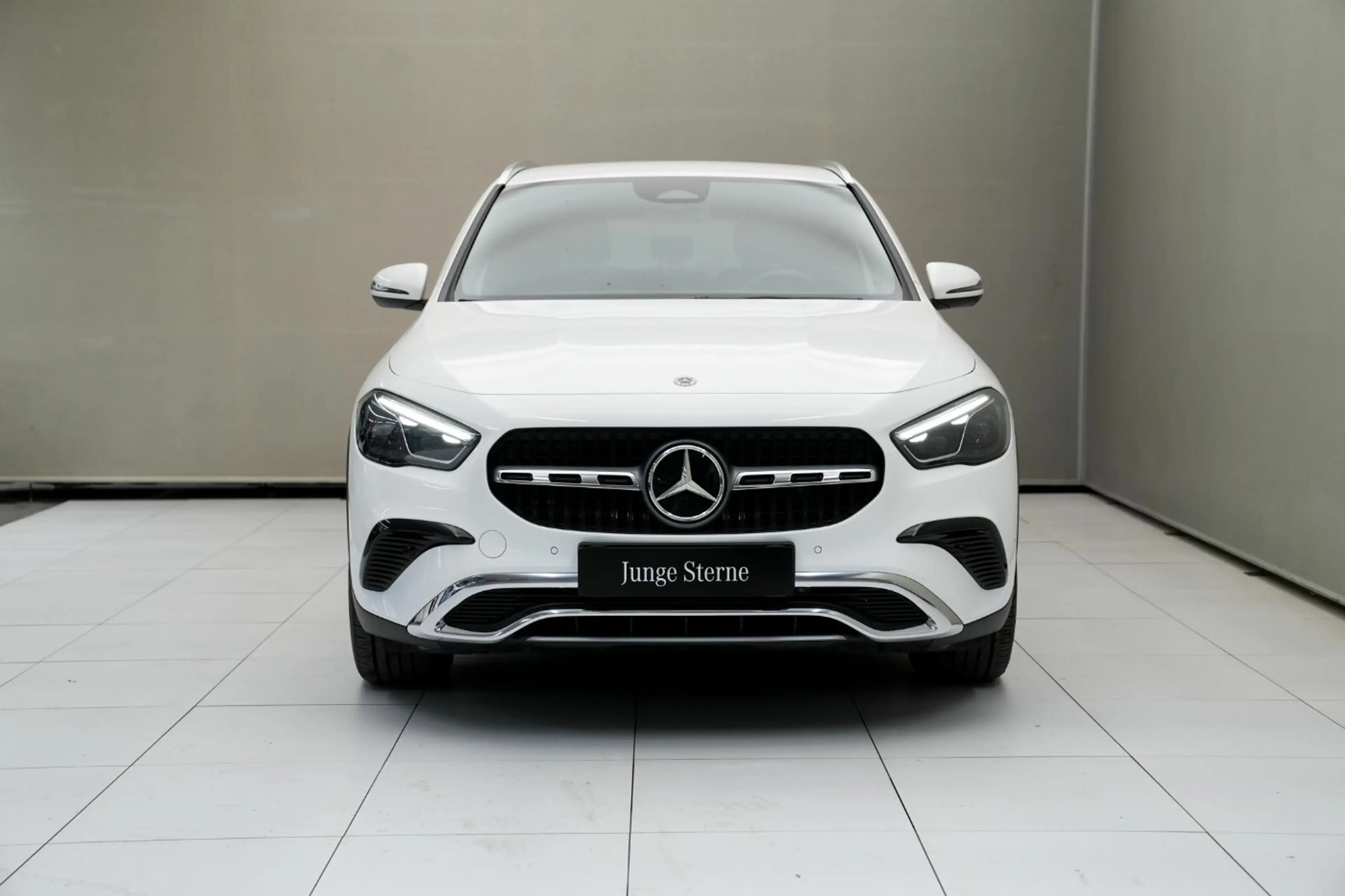 Mercedes-Benz GLA 200 d 4MATIC W-Paket KAM SpurH FLA el.Heck — photo 3