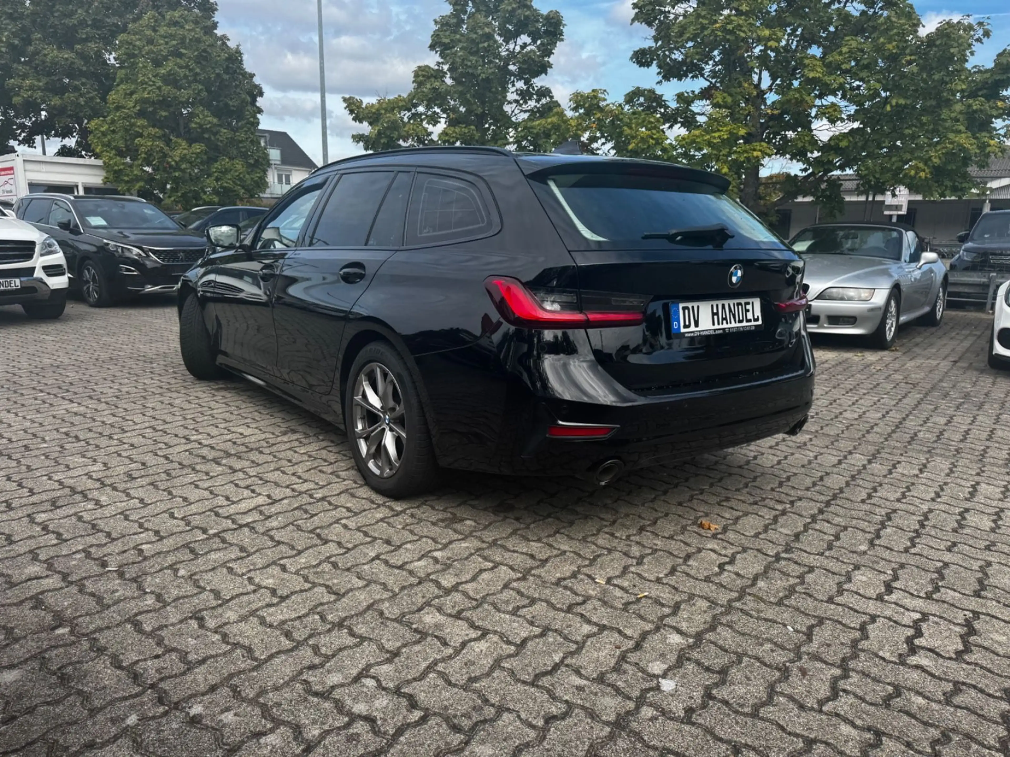 BMW 318 d Sport Line *Mild-Hybrid/PDC/Navi* — photo 7