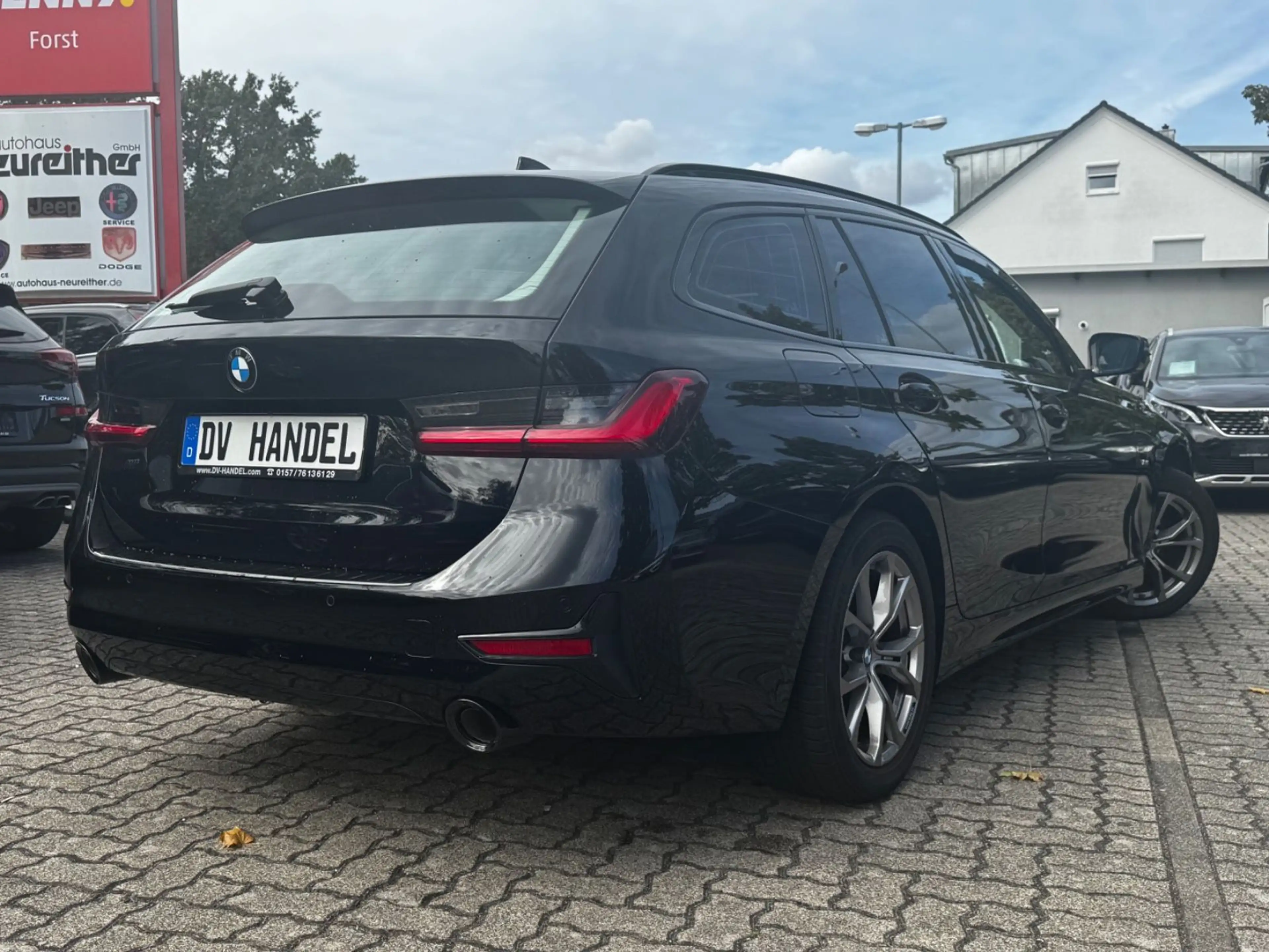BMW 318 d Sport Line *Mild-Hybrid/PDC/Navi* — photo 8