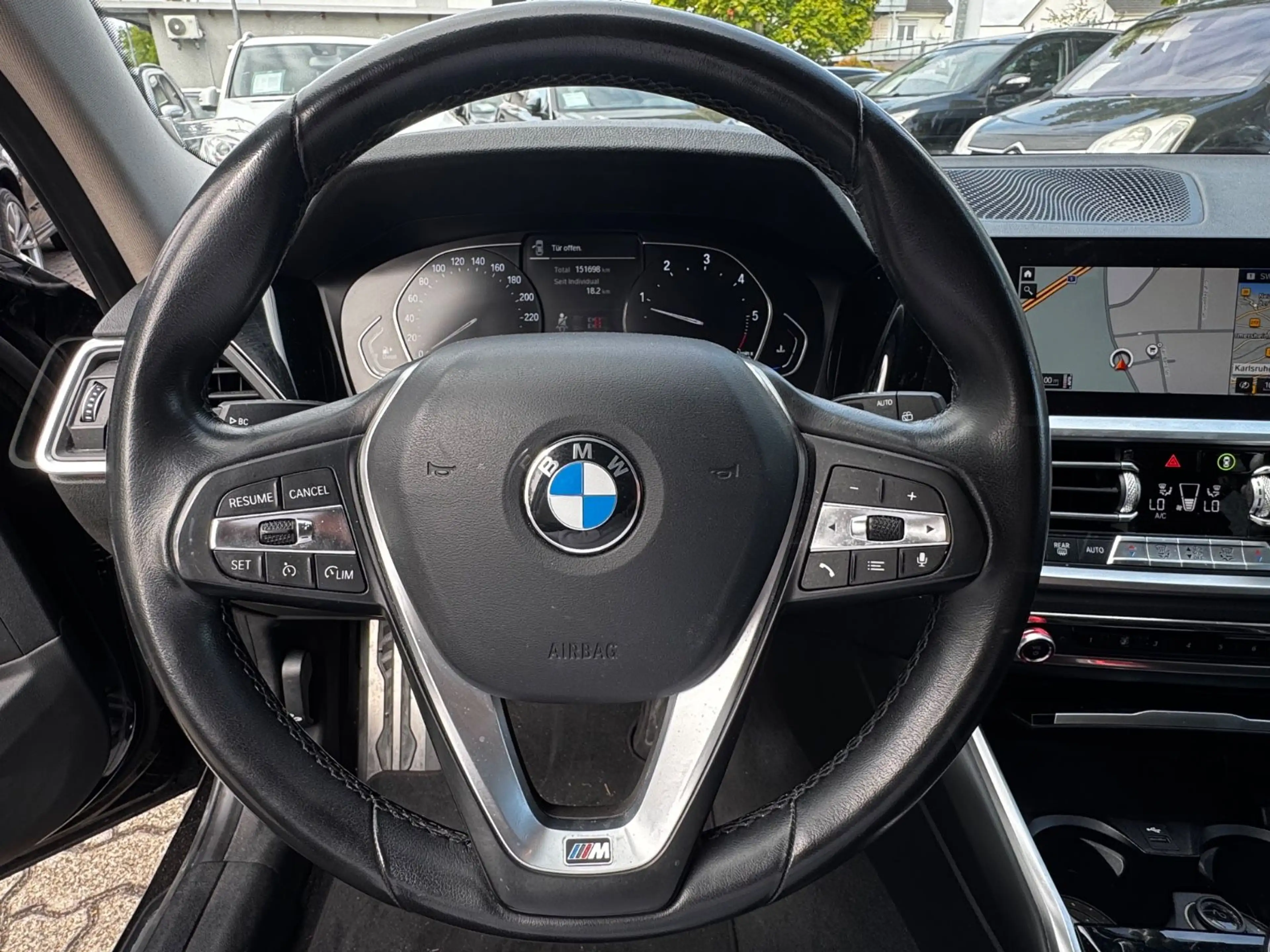 BMW 318 d Sport Line *Mild-Hybrid/PDC/Navi* — photo 12