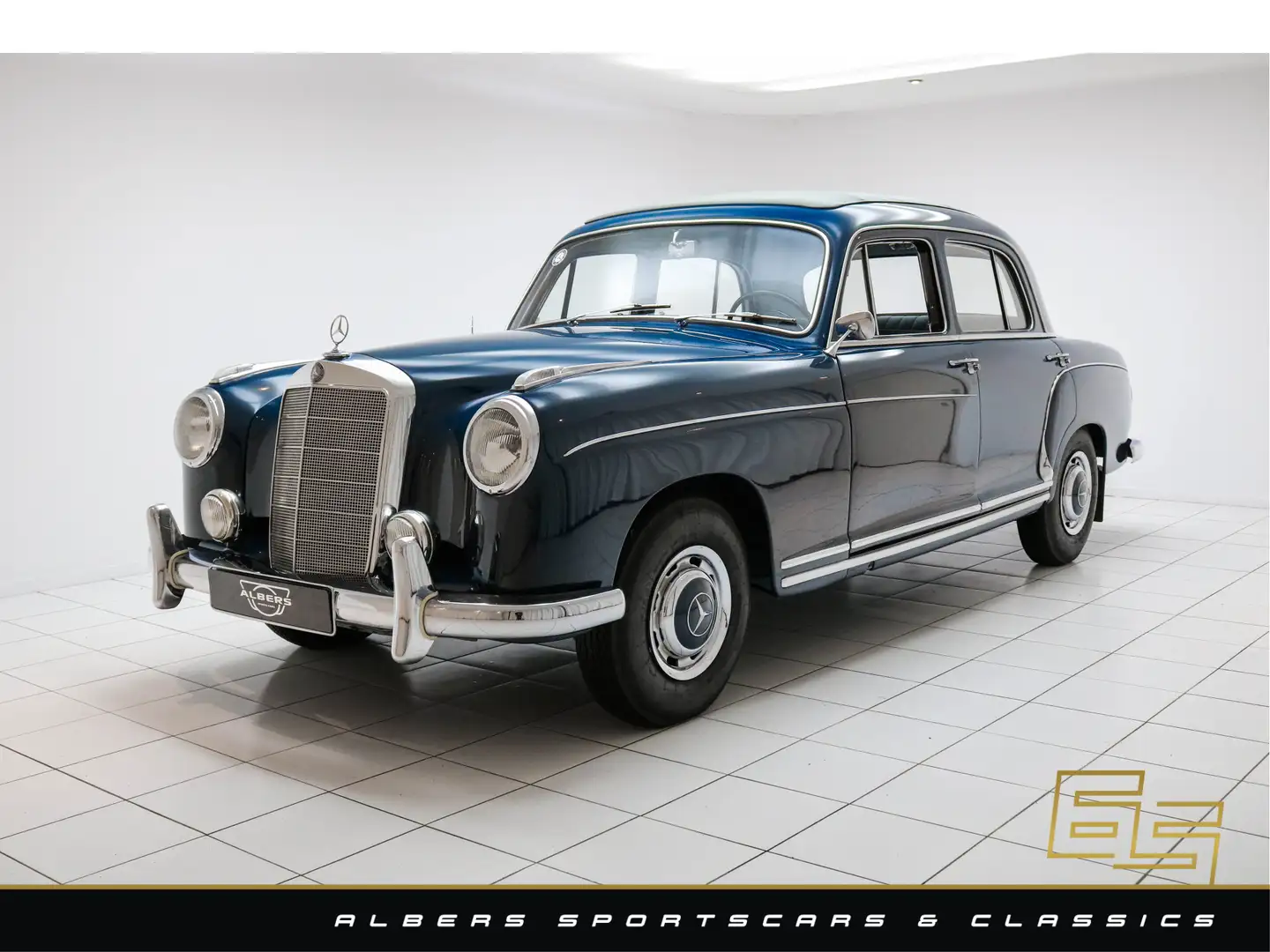 Mercedes-Benz 220 SE Restored - Sunroof - Perfect condition Bleu - 1