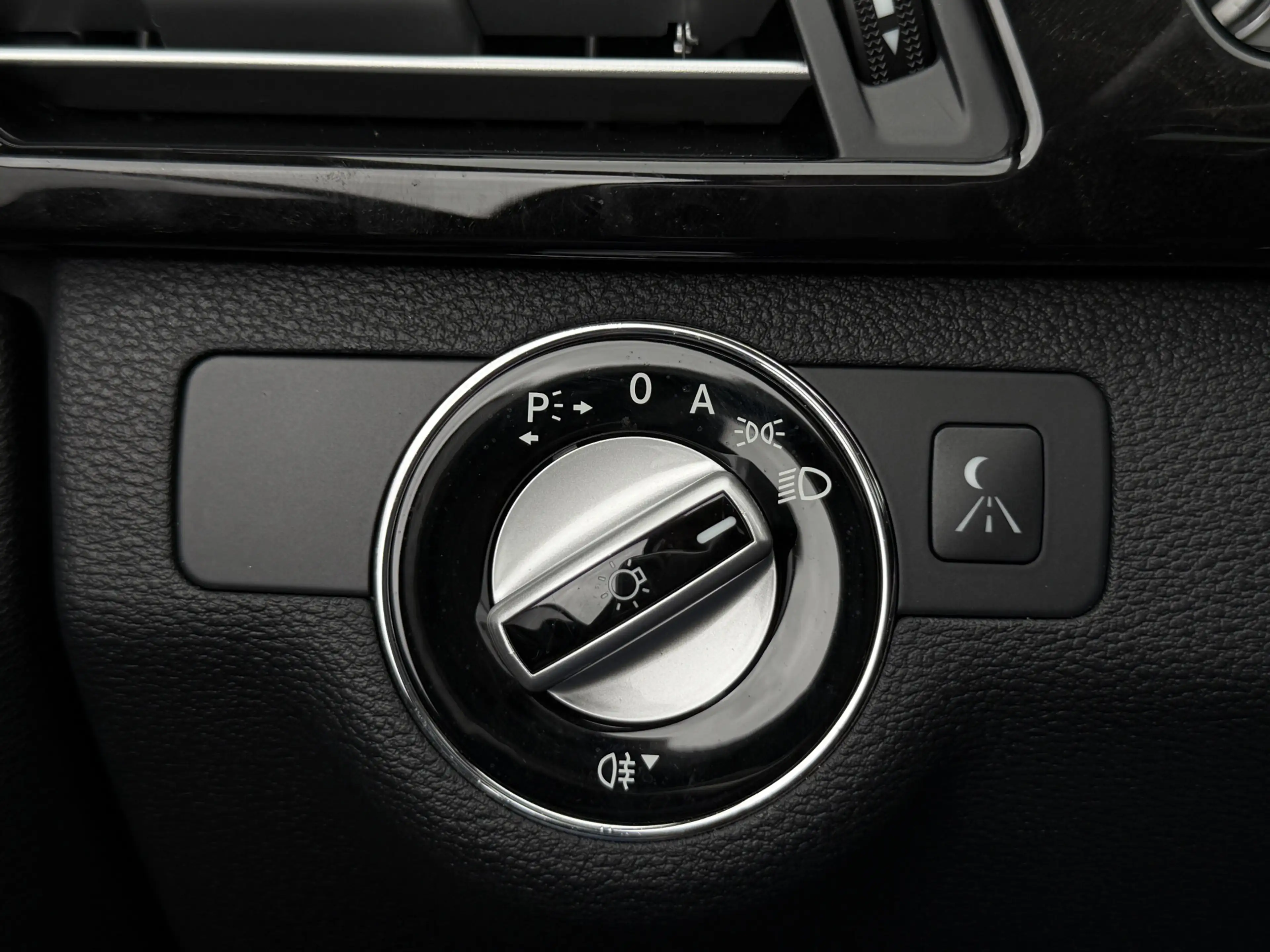 Mercedes-Benz E 350 CGI Avantgarde 4-Matic I Aut. I Leder I Pano.dak I — photo 24