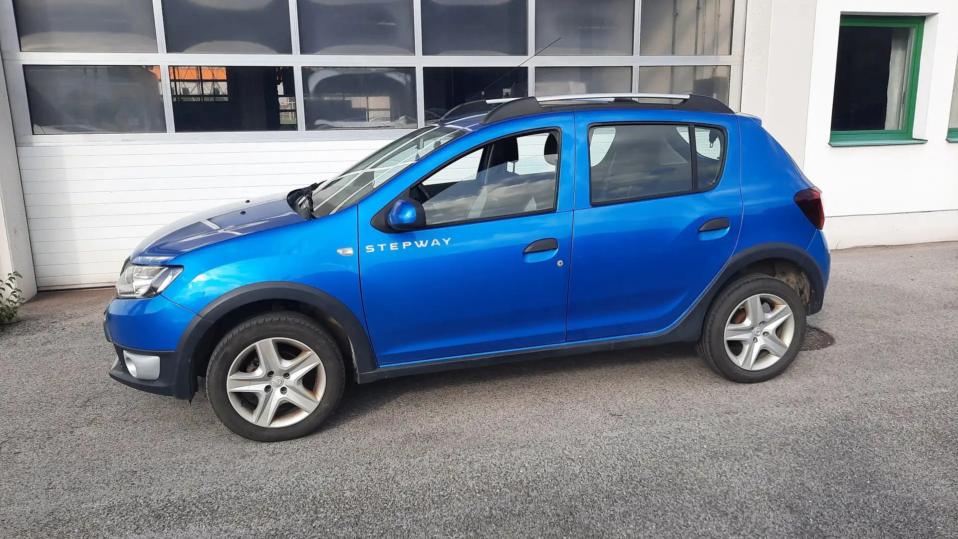Dacia Sandero Sandero Fiskal Stepway TCe 90 S Weiß - 1