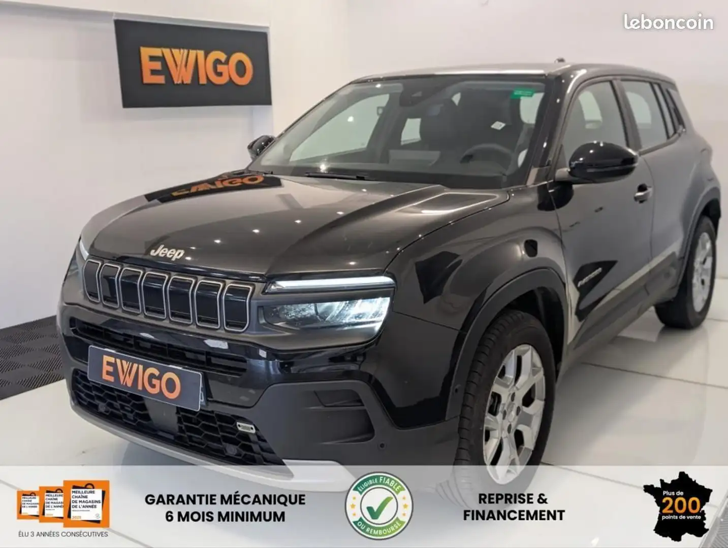 Jeep Avenger 1.2 T3 100ch ALTITUDE 2WD Noir - 1