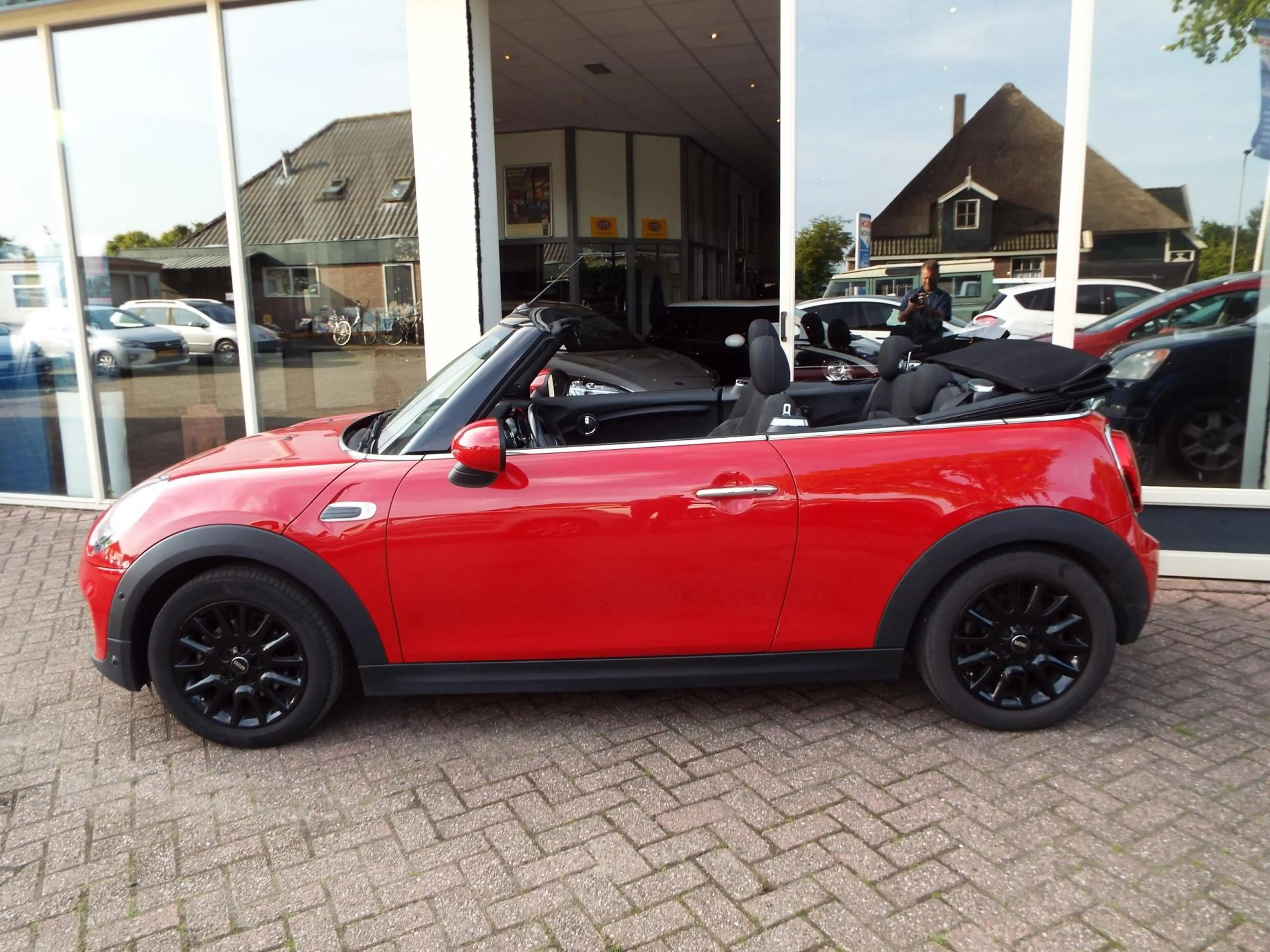 MINI One Cabrio Mini 1.5 Chili CABRIO-STOELVERW-CLIMA-NL AUTO-12 M — photo 3