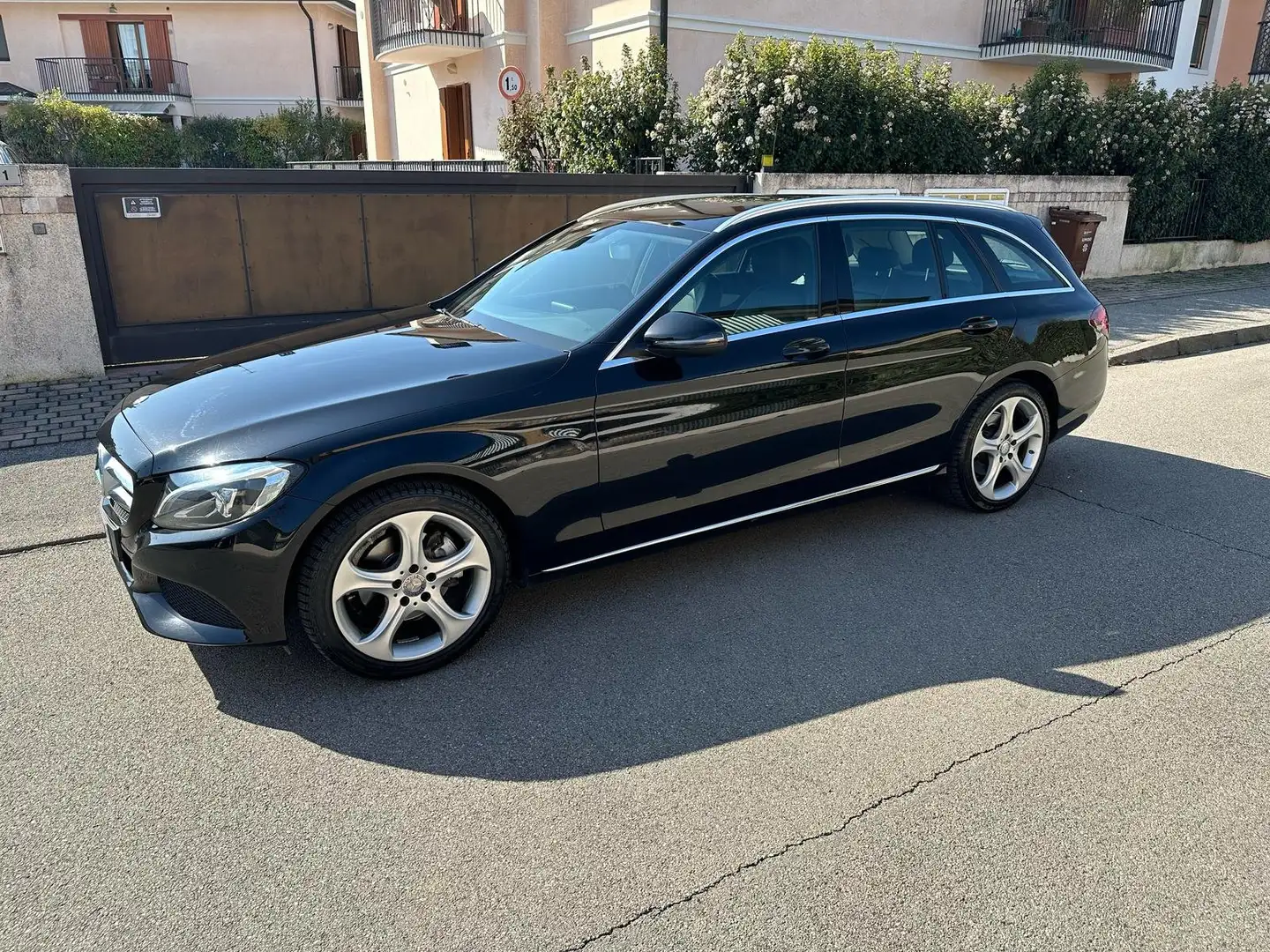 Mercedes-Benz C 220 Classe C-S205 2014 SWSW d (bt) Sport auto Černá - 2