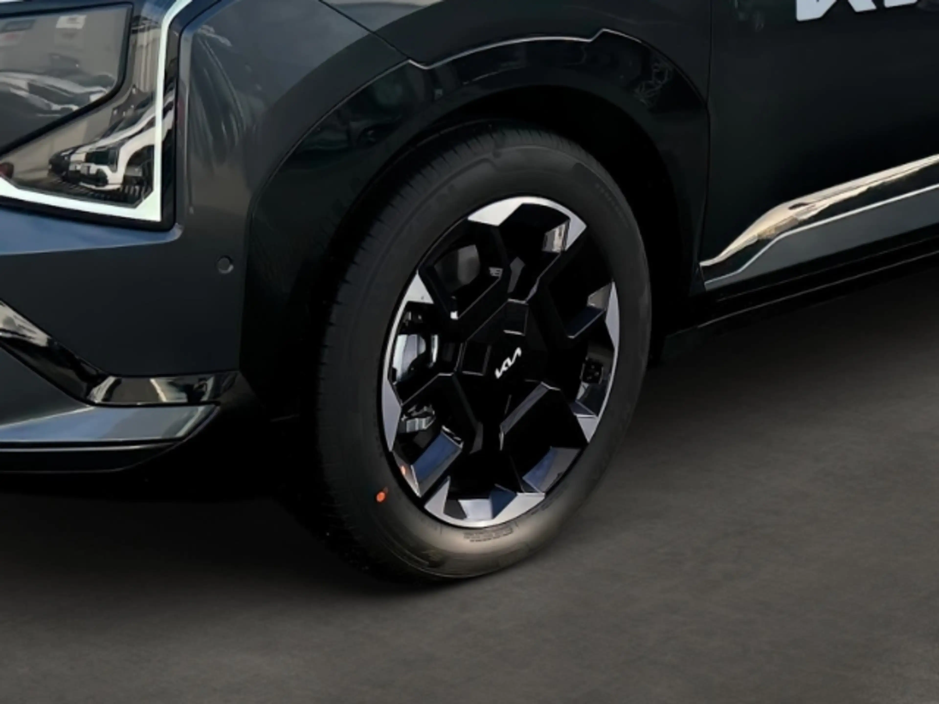 Kia EV5 GT-LINE 81,4 kWh GLASDACH,WP,360°KAMERA,HEAD-UP,CA — photo 6
